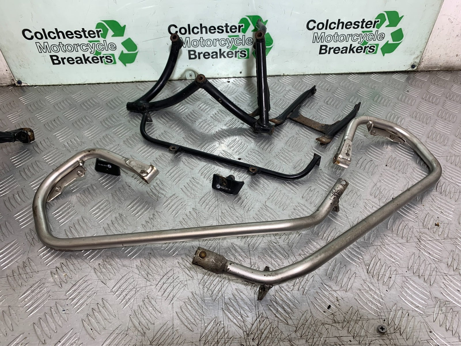 BMW F800 GT LUGGAGE PANNIERS CRASH BARS (EX-POLICE)  YEAR 2013-2017 (CMB1248)