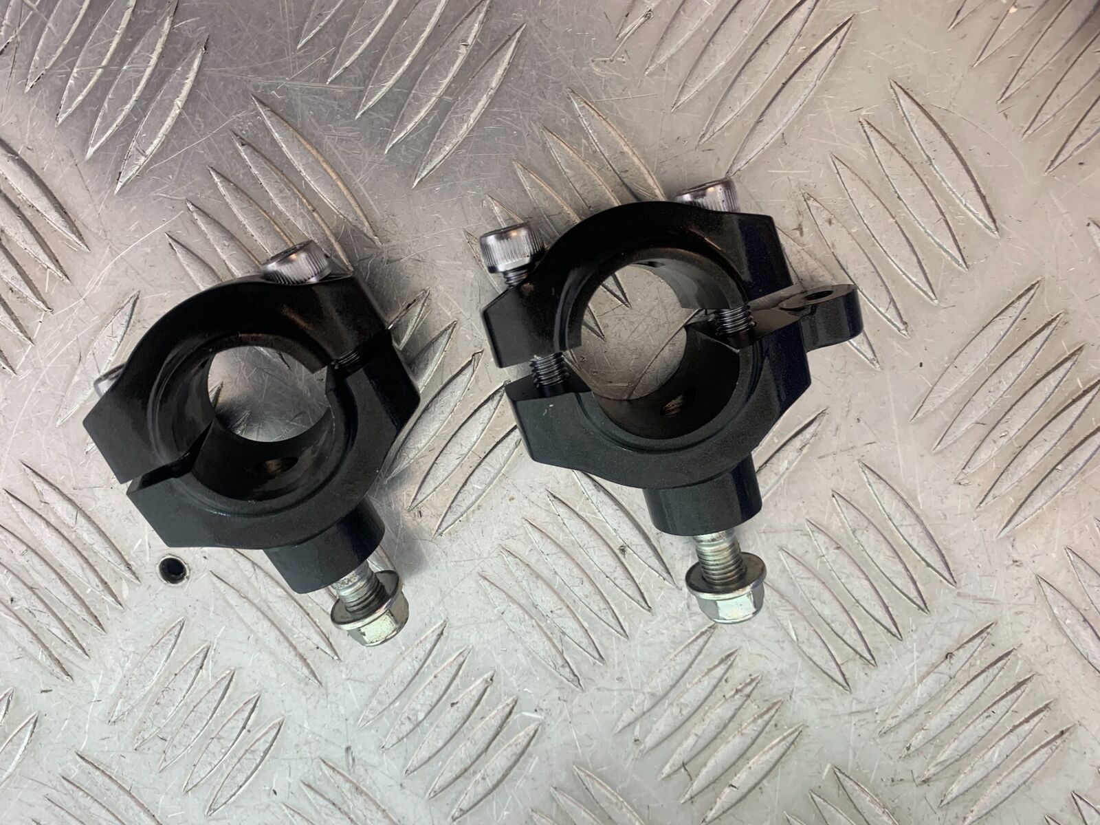 YAMAHA XSR900 XSR 900 HANDLEBAR RISERS   YEAR 2021-2022 (CMB1073)