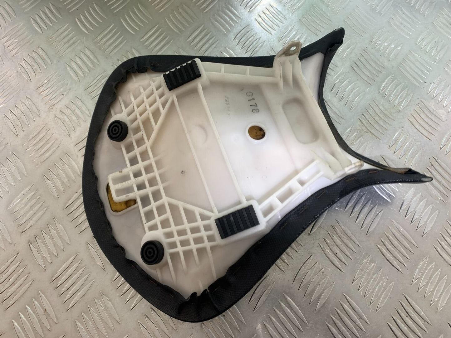 KAWASAKI ZX6R ZX6 R FRONT SEAT YEAR 2007 2008 (CMB1002)