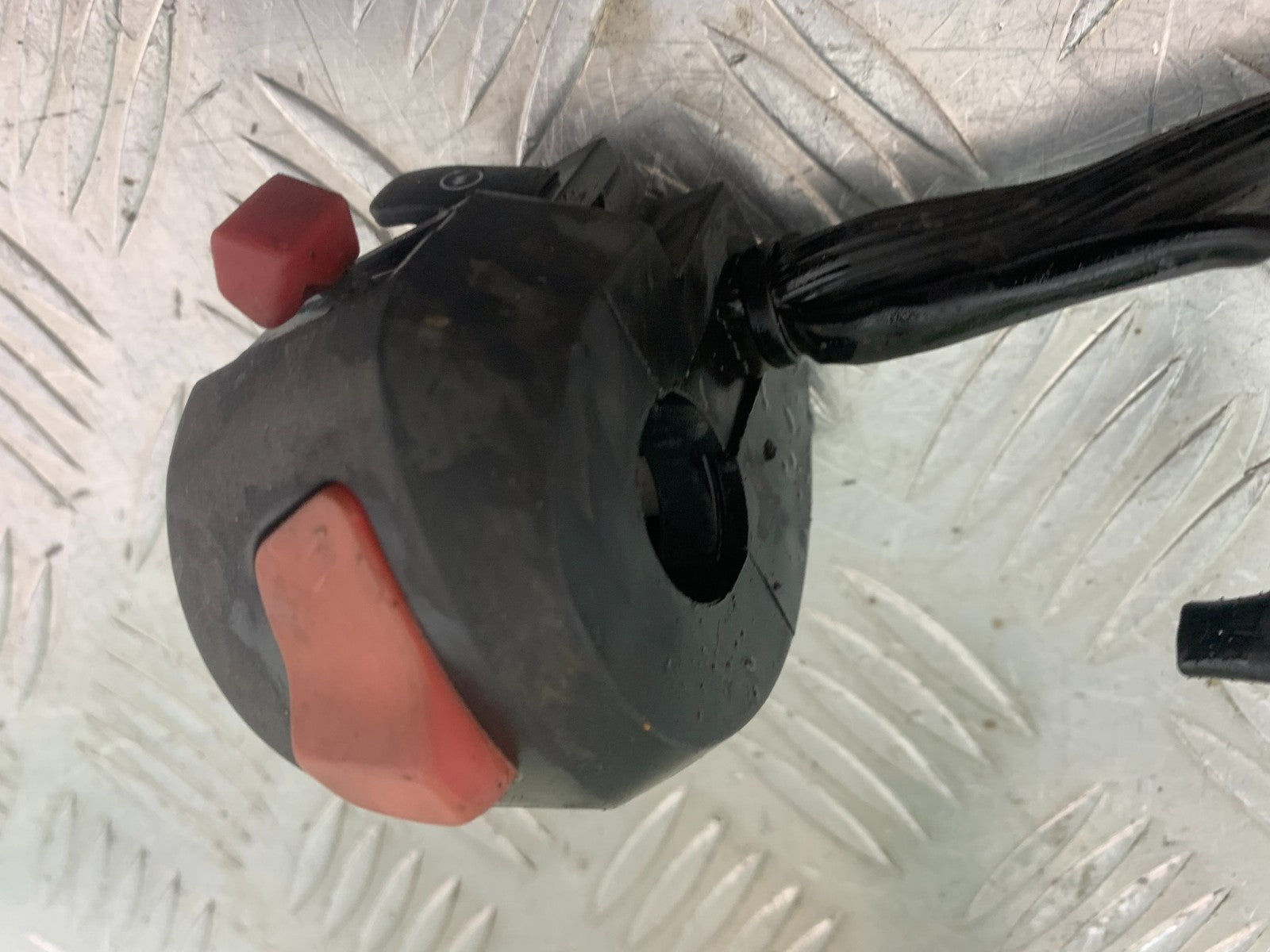 BENELLI BN125 BN 125 RIGHT SWITCH GEAR  YEAR 2018-2021 (CMB1245)