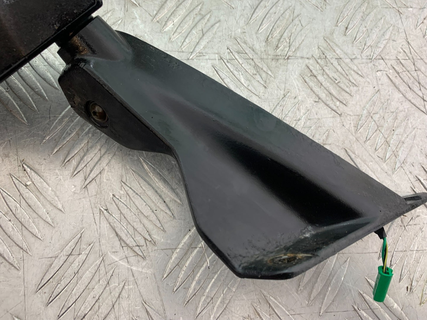 KTM RC125 RC 125 LEFT MIRROR YEAR 2017-2022 (CMB 1244)