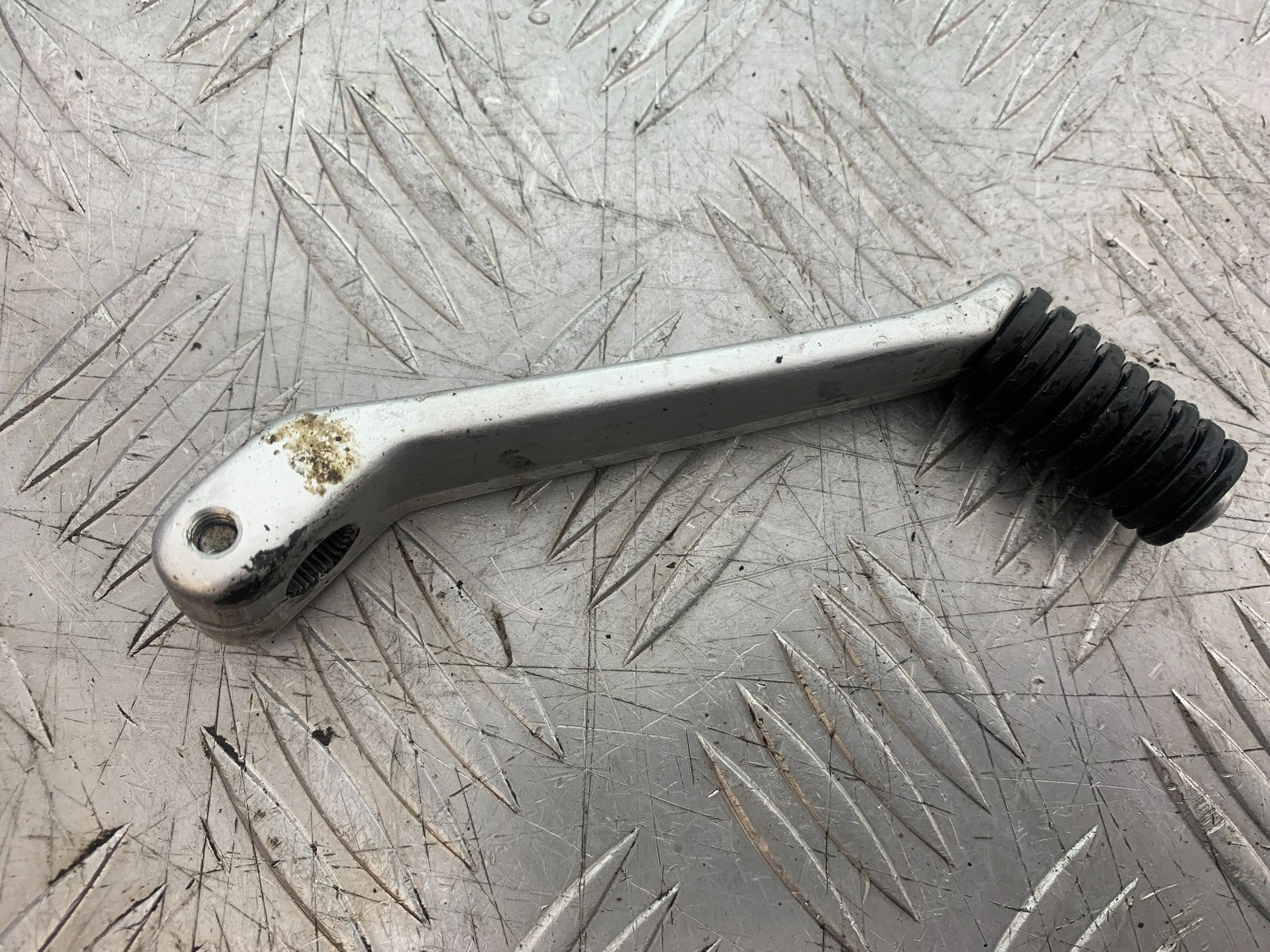 APRILIA 650 PAGASO STRADA GEAR LEVER   YEAR 2005-2010 (CMB1260)