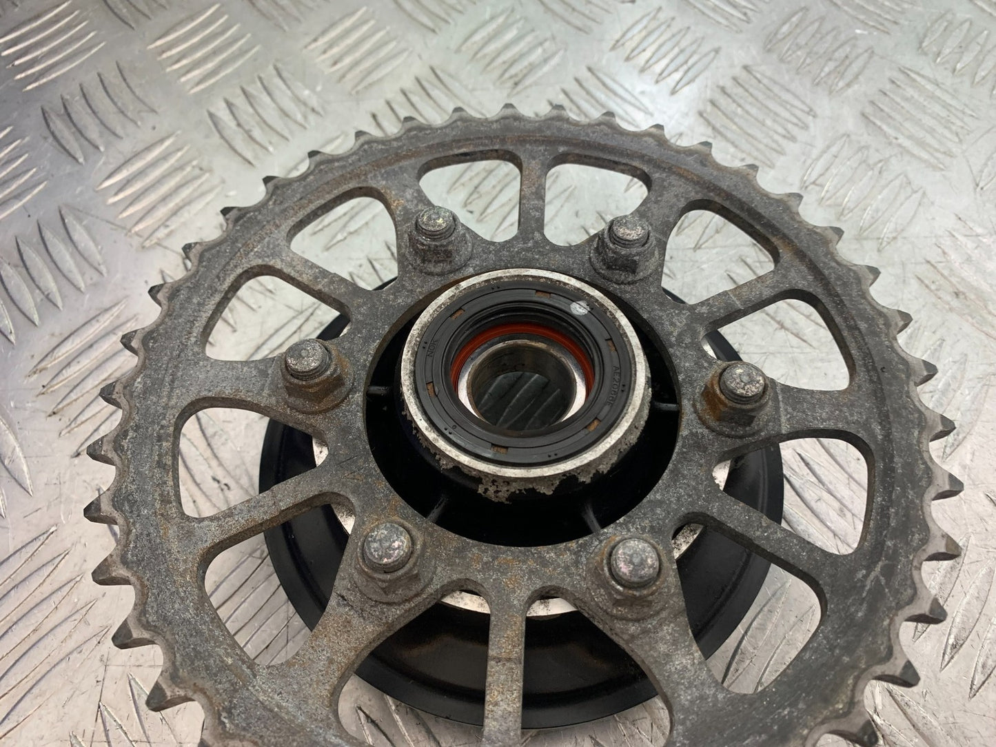 KAWASAKI ZX10R ZX10 R SPROCKET CARRIER  2008-2010 (CMB1301)