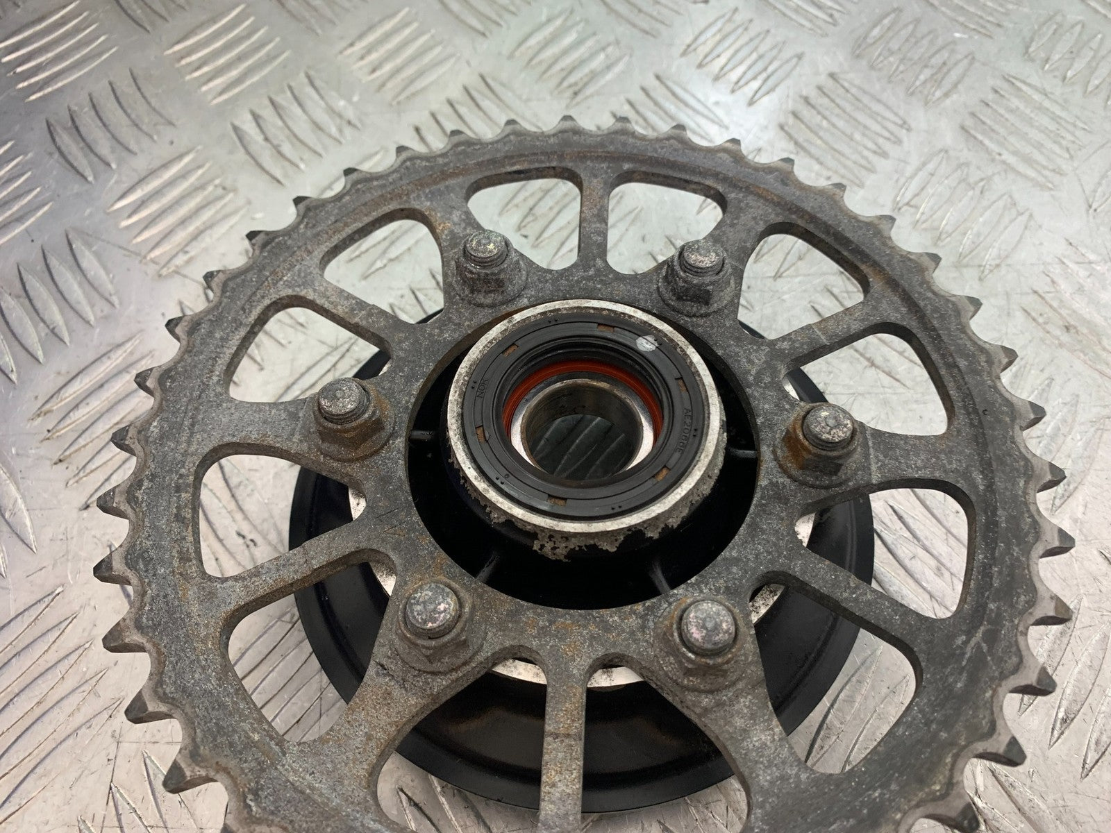 KAWASAKI ZX10R ZX10 R SPROCKET CARRIER  2008-2010 (CMB1301)