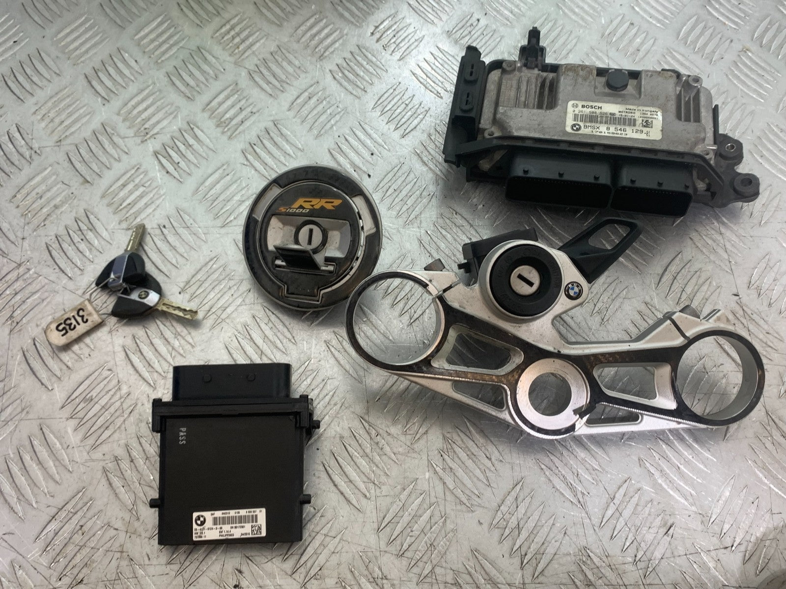 BMW S1000 RR ECU LOCKS KEYS  YEAR 2015-2018 (CMB1246)