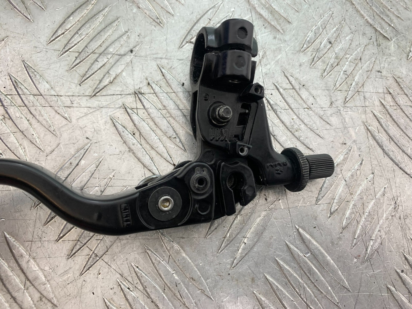 KTM 390 ADVENTURE CLUTCH LEVER AND BRACKET YEAR 2020-24 (CMB1240)