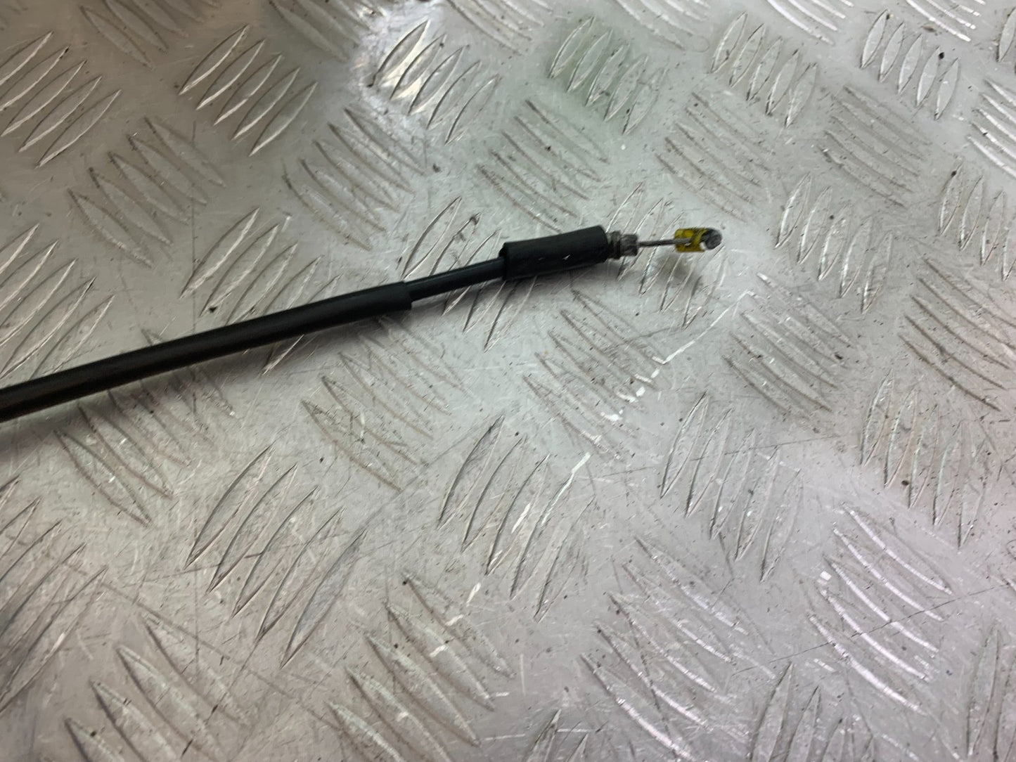 TRIUMPH 1050 SPEED TRIPLE CLUTCH CABLE  YEAR 2005-2007 (CMB1322)