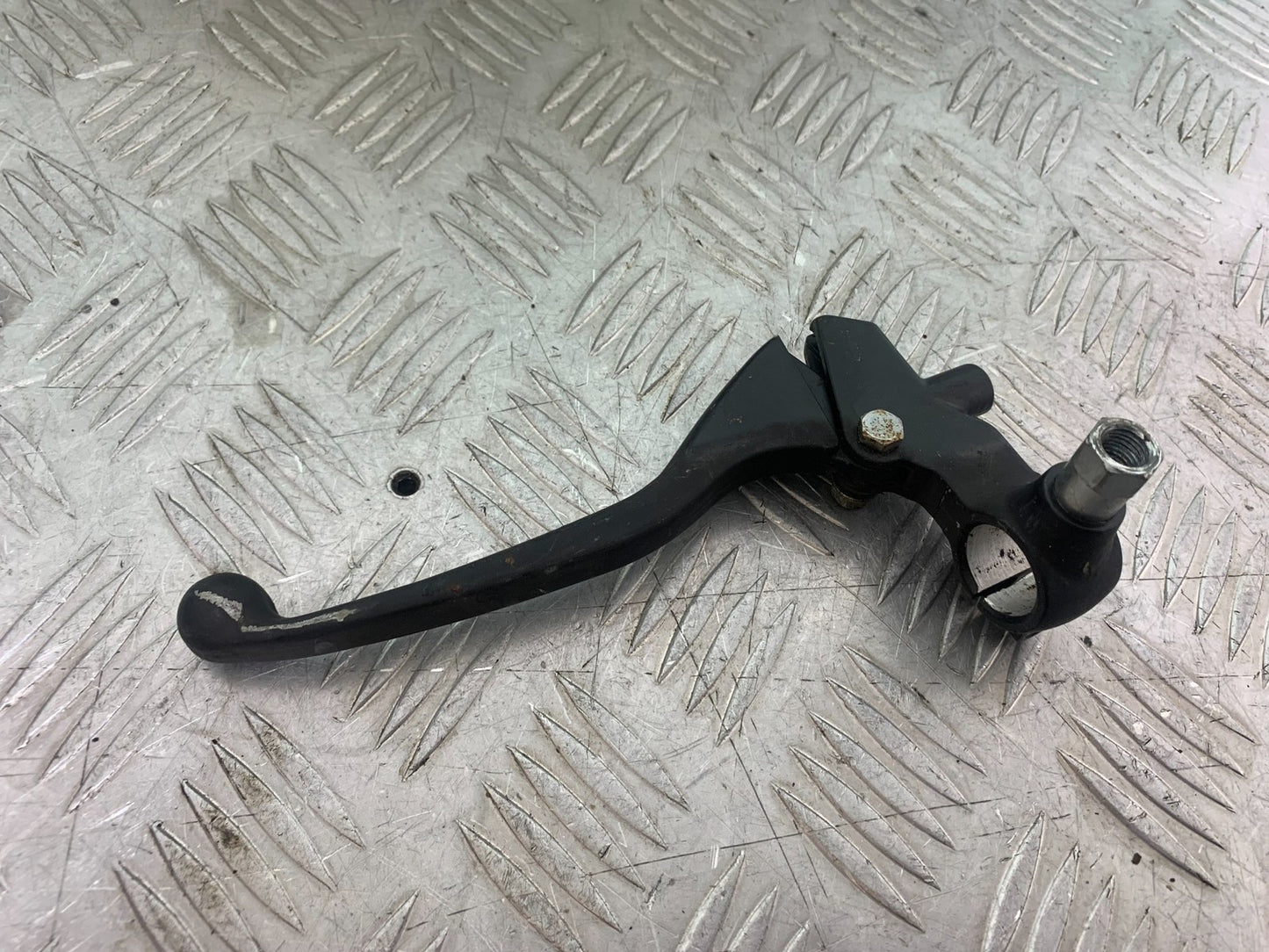 HONDA CBF125 CBF 125 CLUTCH LEVER AND BRACKET  YEAR 2009-14  (CMB1172)