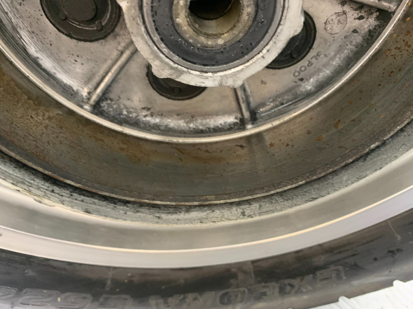 YAMAHA XV1100 XV 1100 VIRAGO REAR WHEEL   1990-1999 (CMB1243)