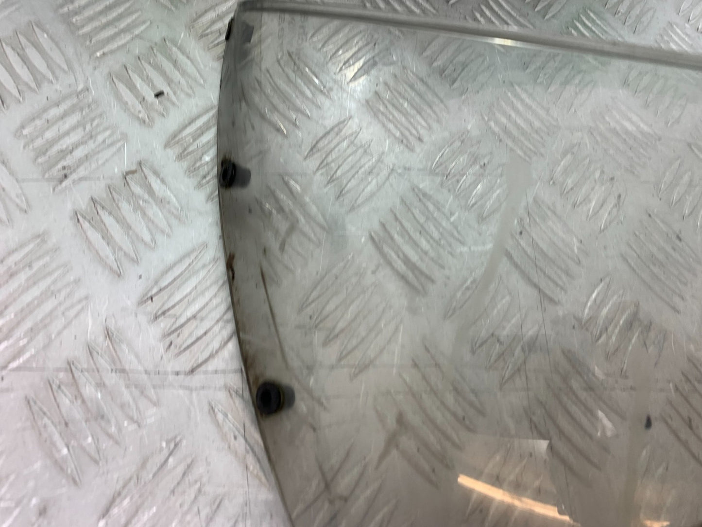 TRIUMPH 955i SPRINT ST SCREEN YEAR 1999-04 (CMB1230)