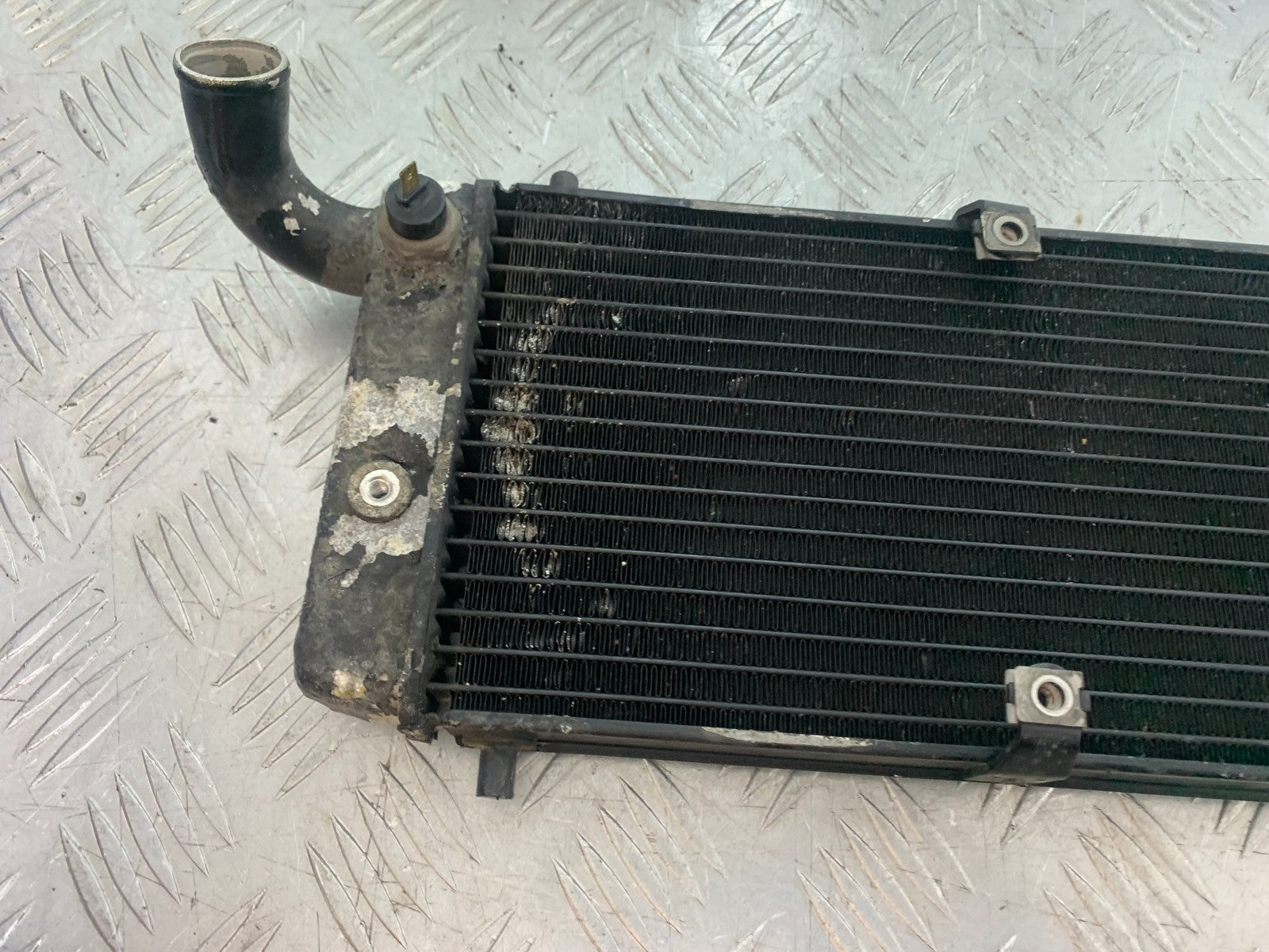 HONDA VT750 SHADOW RADIATOR  YEAR 2003-2004 (CMB1265)