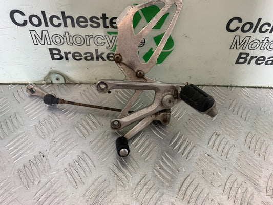 HONDA CBR600 CBR 600 FX FY FRONT LEFT HANGER   YEAR 1999-2000 (CMB1287)