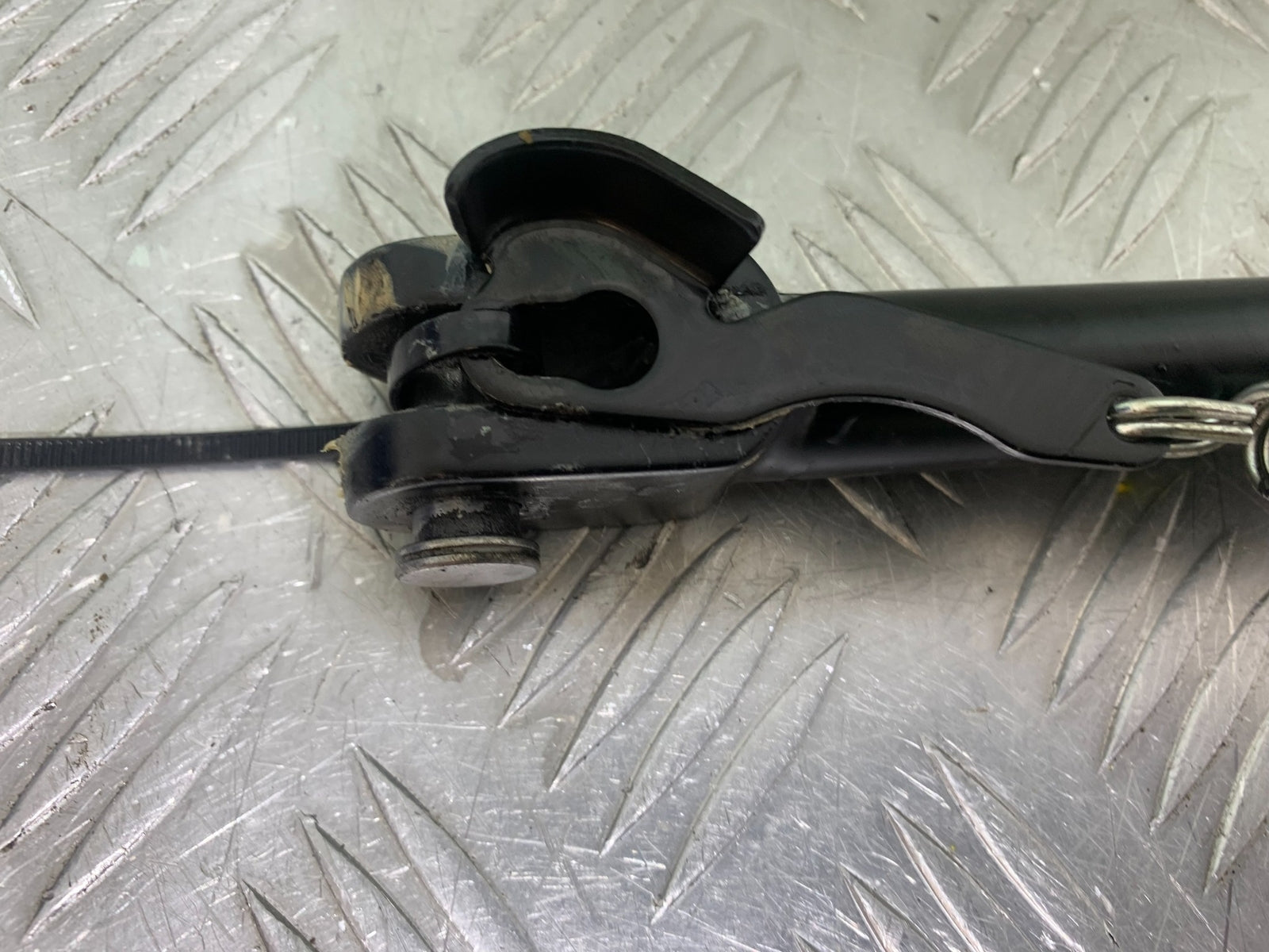 TRIUMPH TRIDENT 660 SIDE STAND   YEAR 2021-2024 (CMB1148)