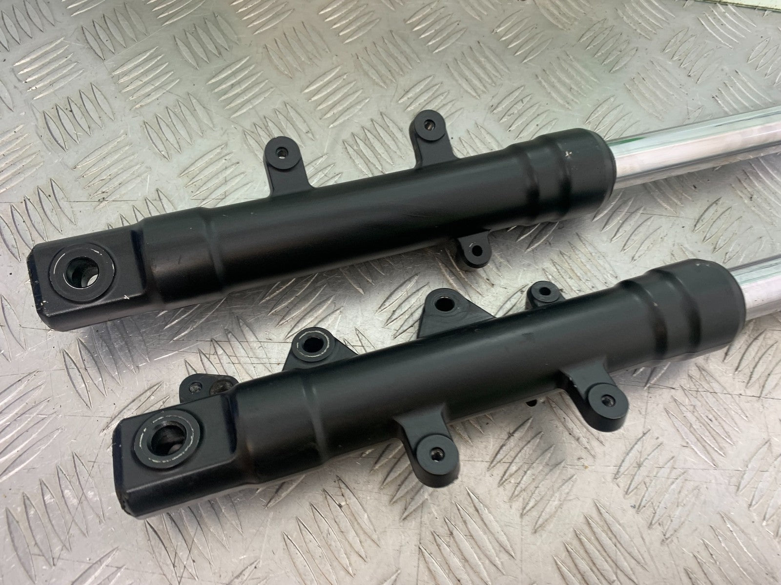 YAMAHA XMAX 300 FORKS  YEAR 2017-2020 (CMB1218)