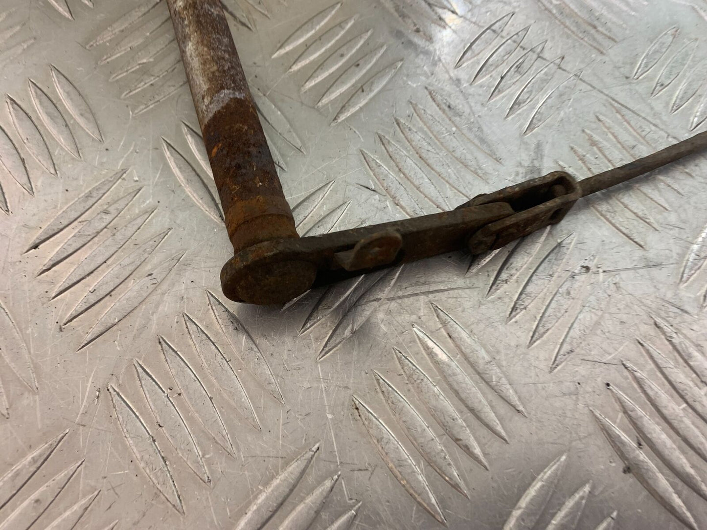 HONDA CX500 CX 500 REAR BRAKE ROD  YEAR 1980 (CMB1131)