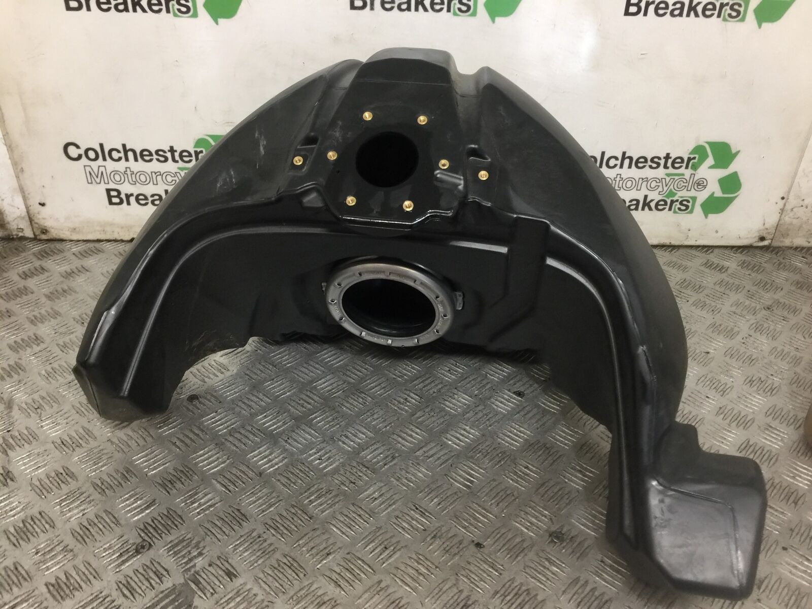 BMW R1250 R 1250 RT PETROL TANK YEAR 2023 (STOCK 907)