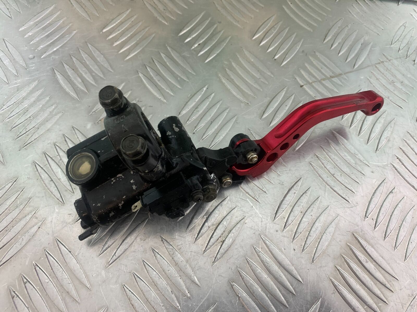 HONDA CBR125 CBR 125 FRONT MASTER CYLINDER  YEAR 2004-06  (CMB1040)