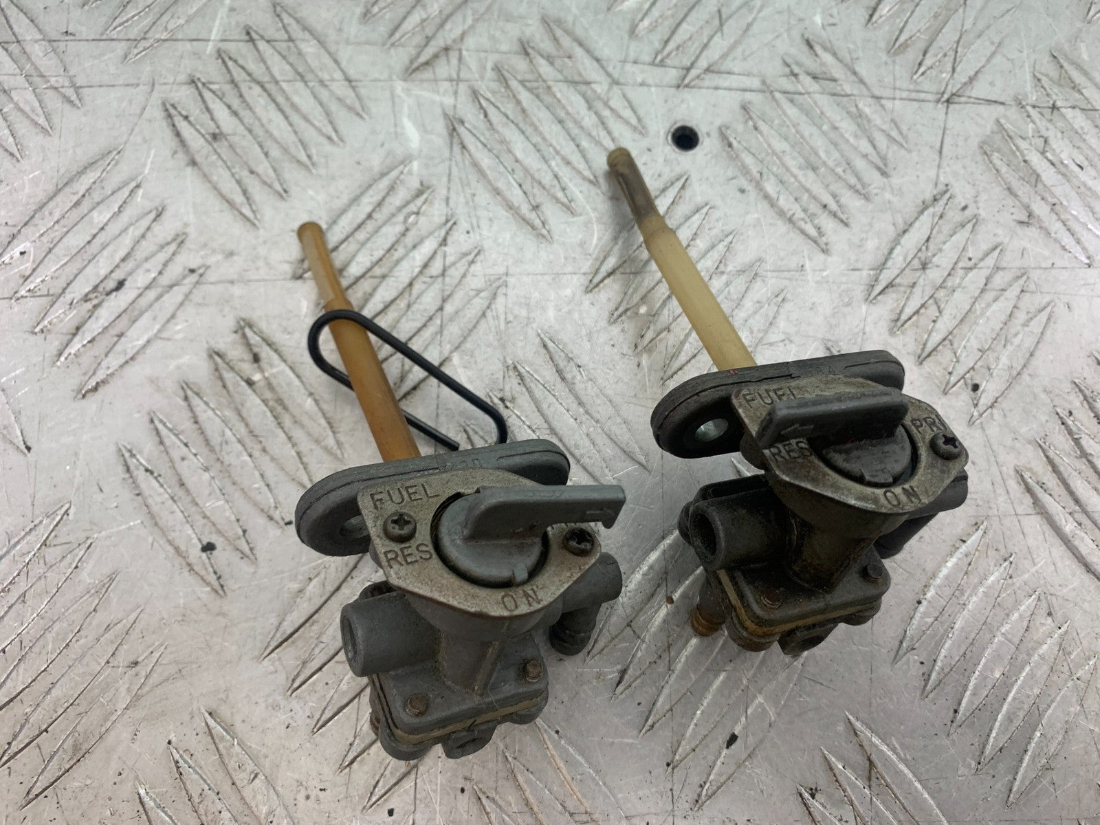 KAWASAKI GT550 GT 550 PETROL TAPS   YEAR 1989-1994