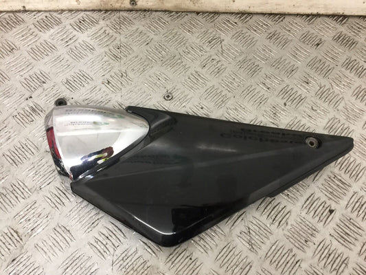 SUZUKI GSF1200 GSF 1200 BANDIT LEFT SIDE PANEL  YEAR 2001-2005 (STOCK 902)