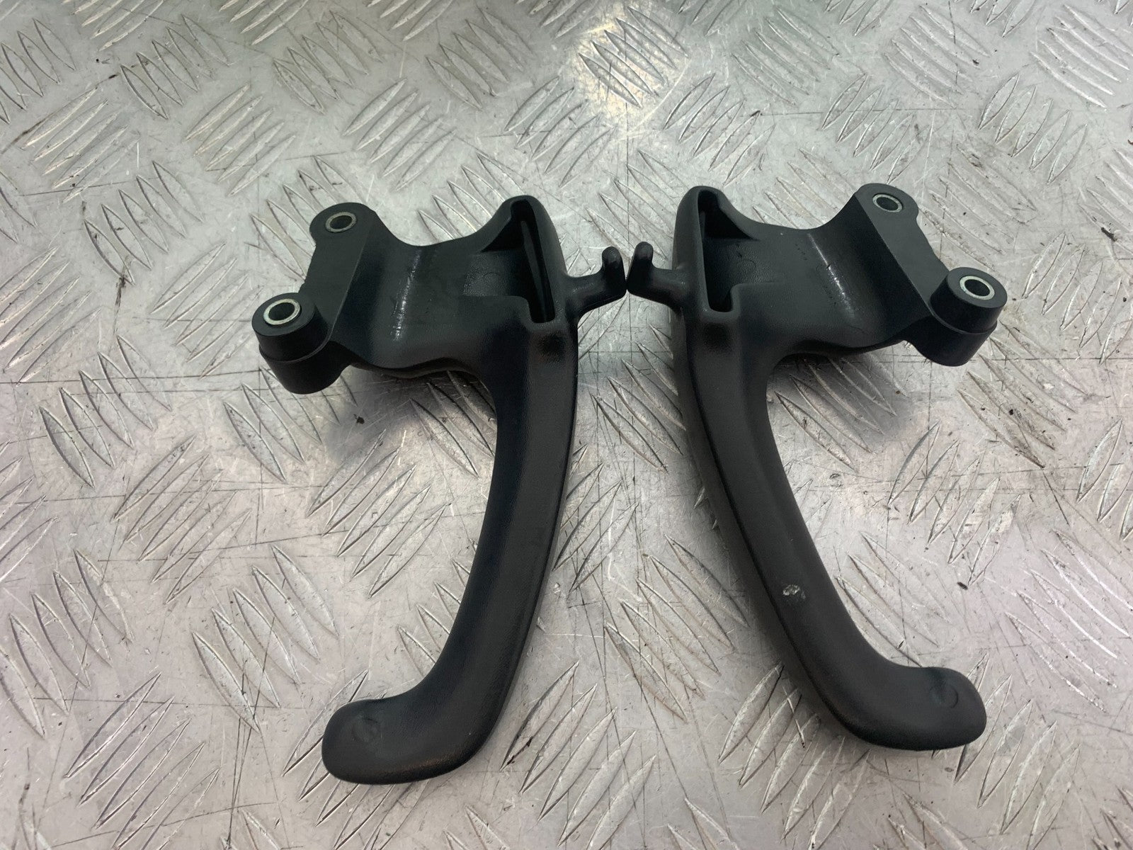 HONDA VFR800 PRE V-TEC GRAB RAILS   YEAR 1998-2001 (CMB1233)