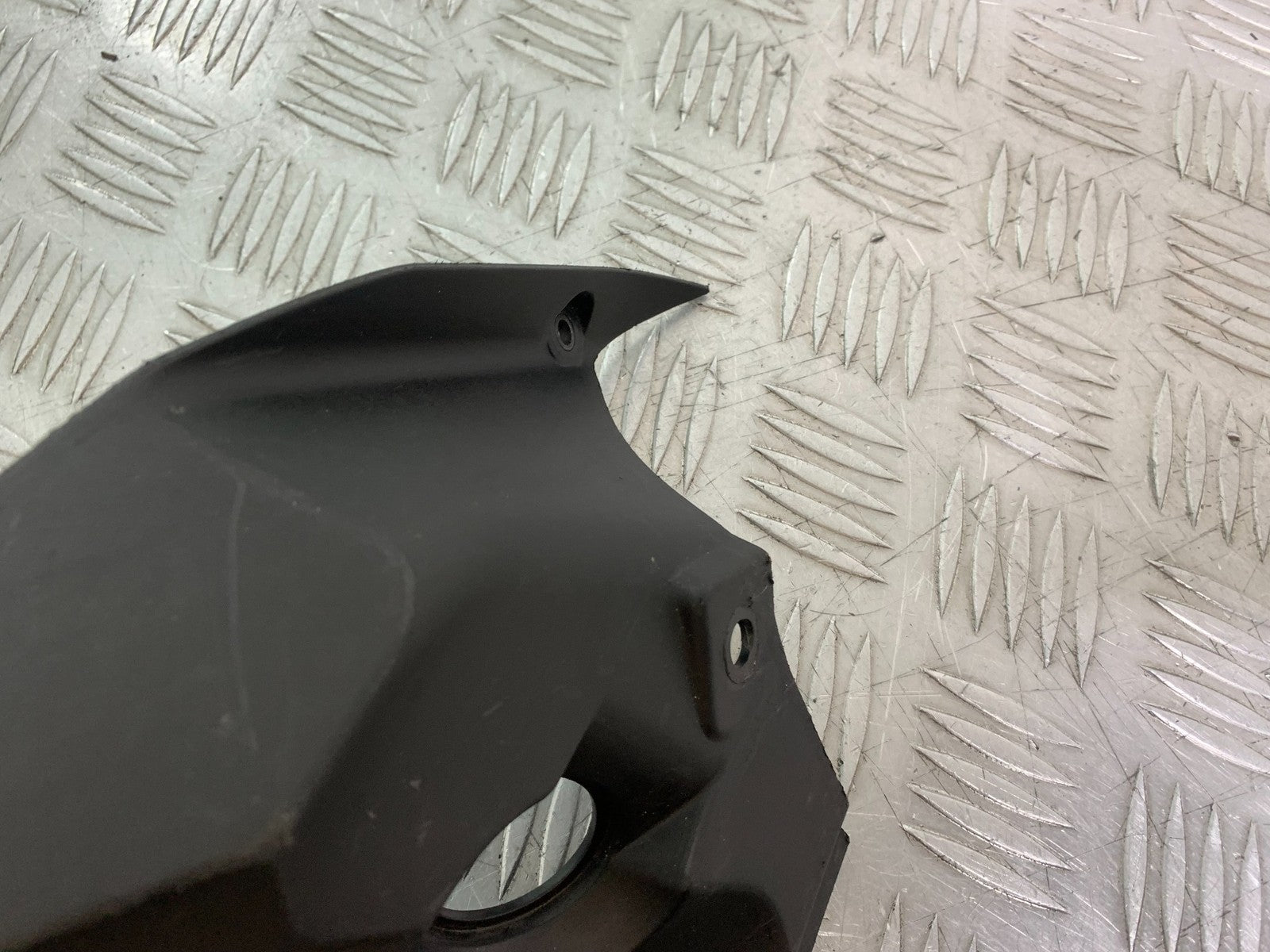KTM DUKE 390 INFILL PANEL   YEAR 2017- 2023 (CMB1314)