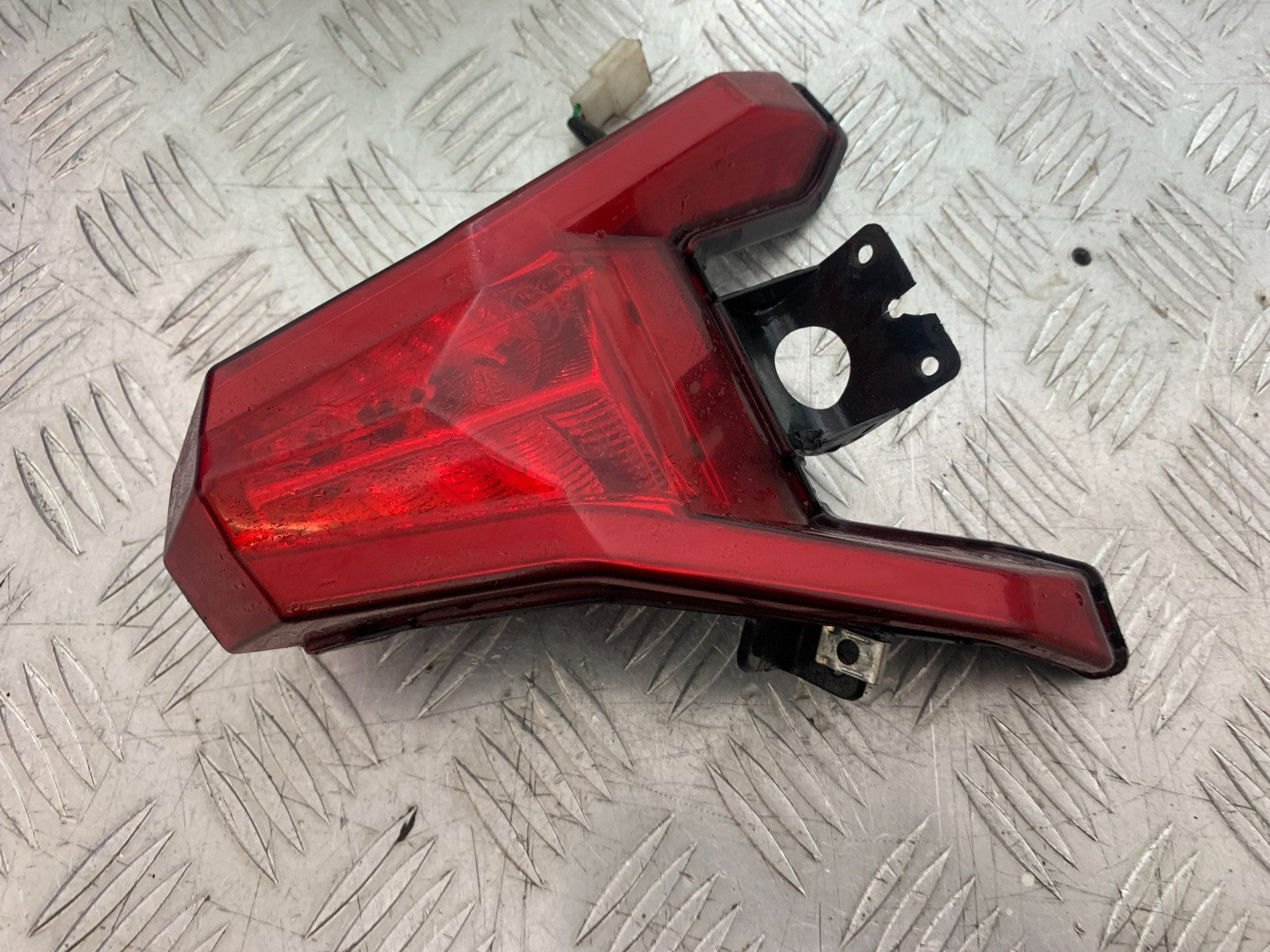 NECO ALEXONE 125 REAR LIGHT  YEAR 2016-2022  (CMB1273)