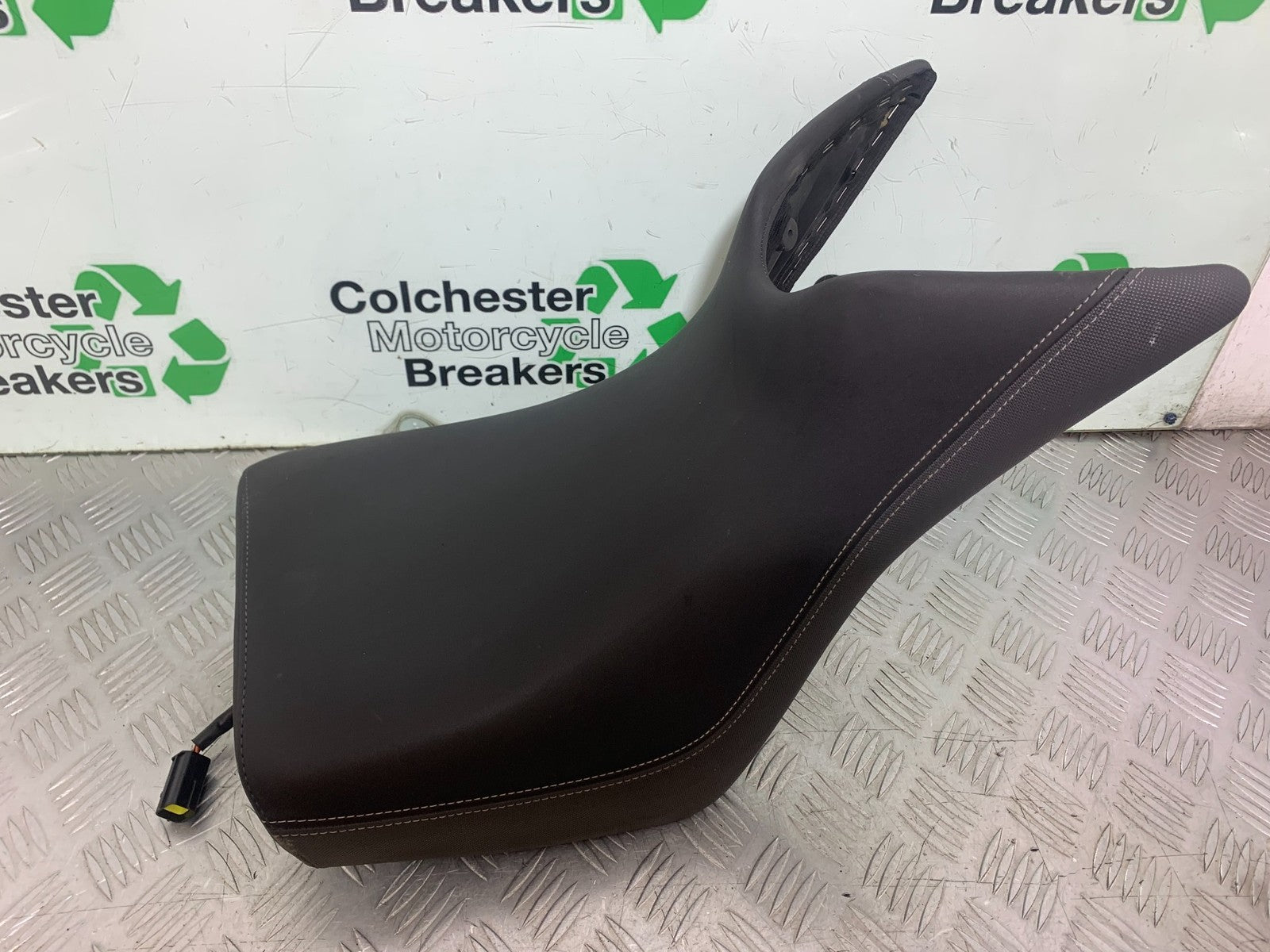 TRIUMPH TIGER 800 XRT HEATED FRONT SEAT  2018-2020 (CMB1193)