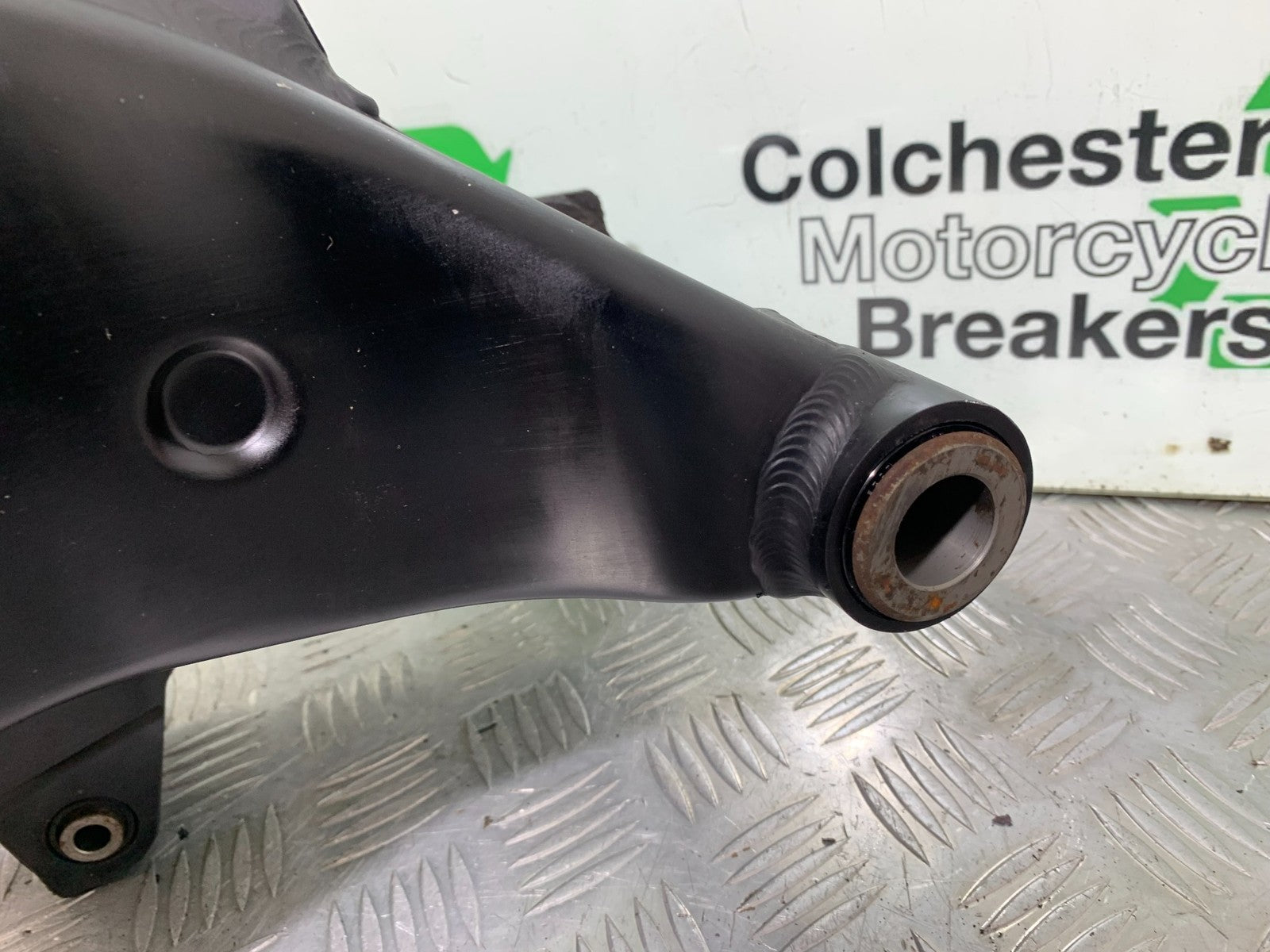 HONDA CBR1000 RR CBR1000RR FIREBLADE SWINGARM 2008-2011 (CMB1179)