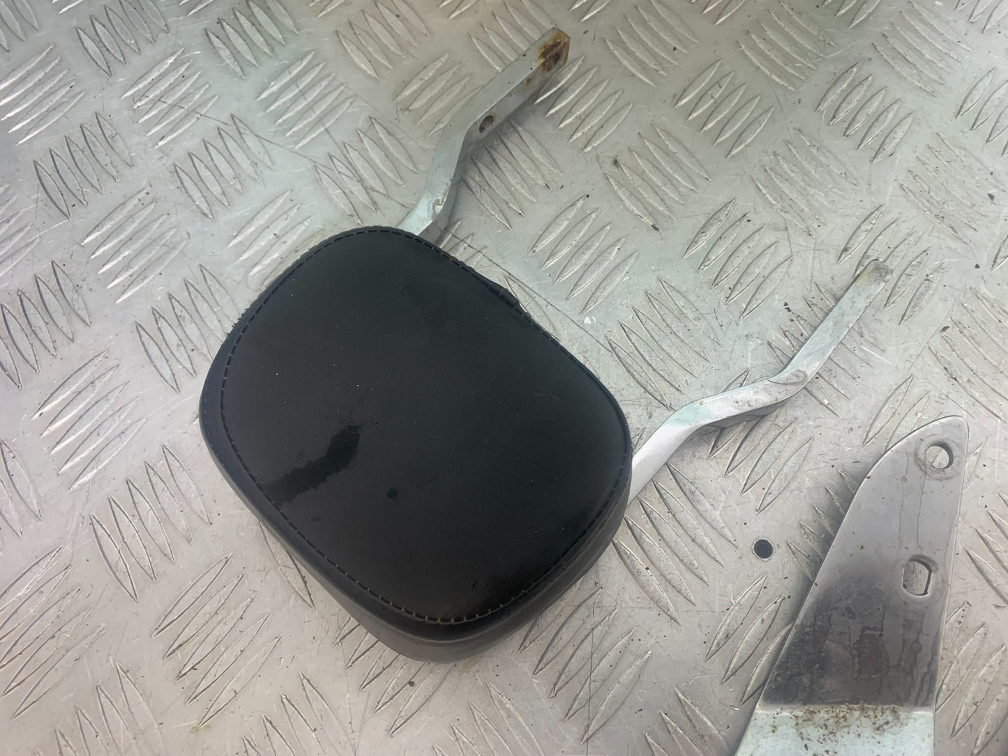 PIONEER XF250 BACK REST  YEAR 2009 (CMB1143)