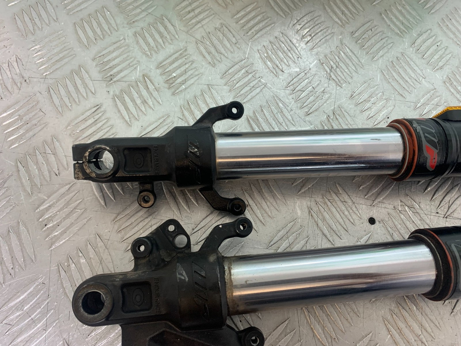 KTM DUKE 125 FORKS YEAR 2017-2022 (CMB1222)