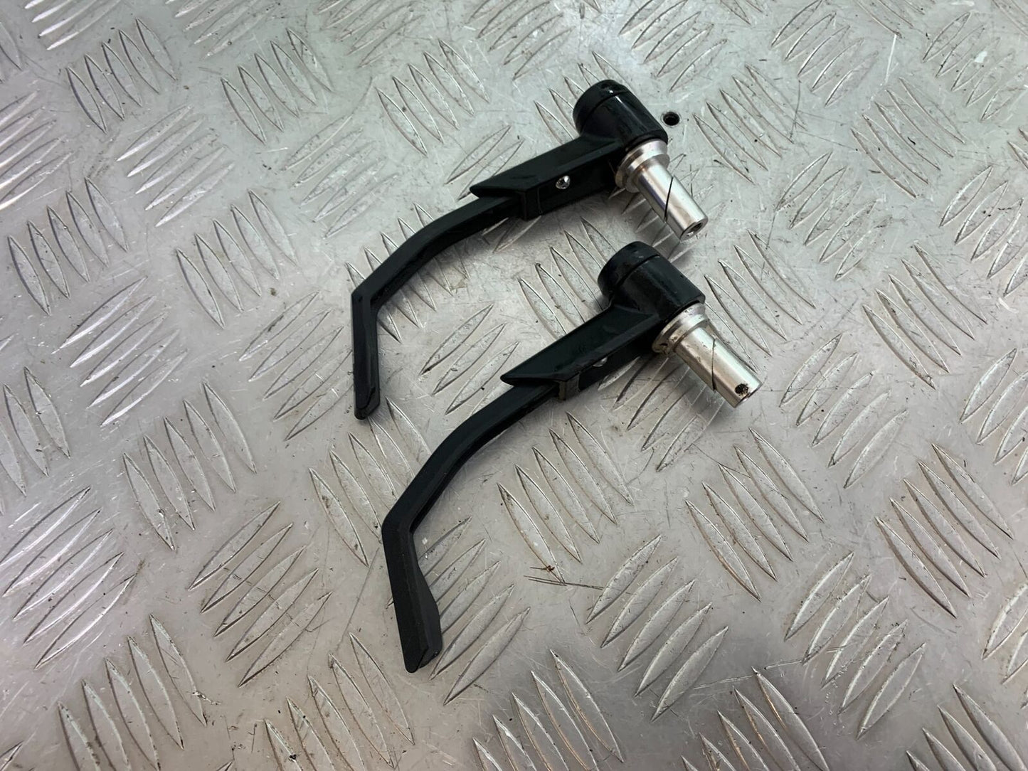 KTM 990 SUPERMOTO T KTM LEVER GUARDS  YEAR 2010-2011  (CMB1067)