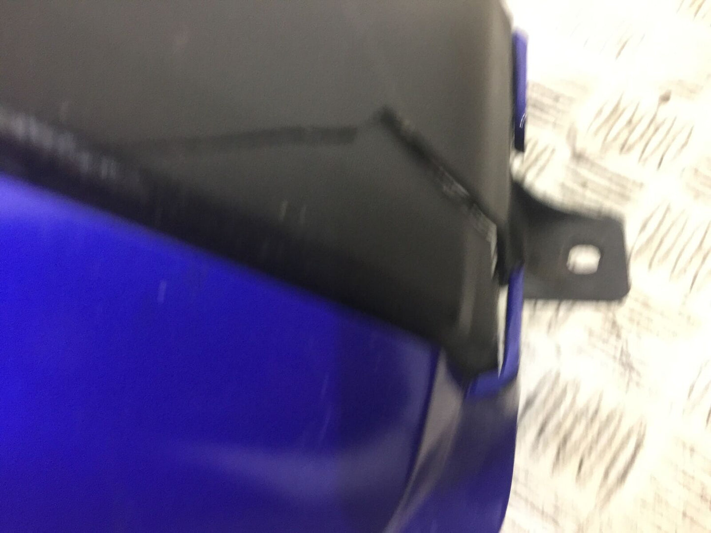 YAMAHA MT07 MT-07 TRACER PETROL TANK COVER  YEAR 2016 (STOCK 642)
