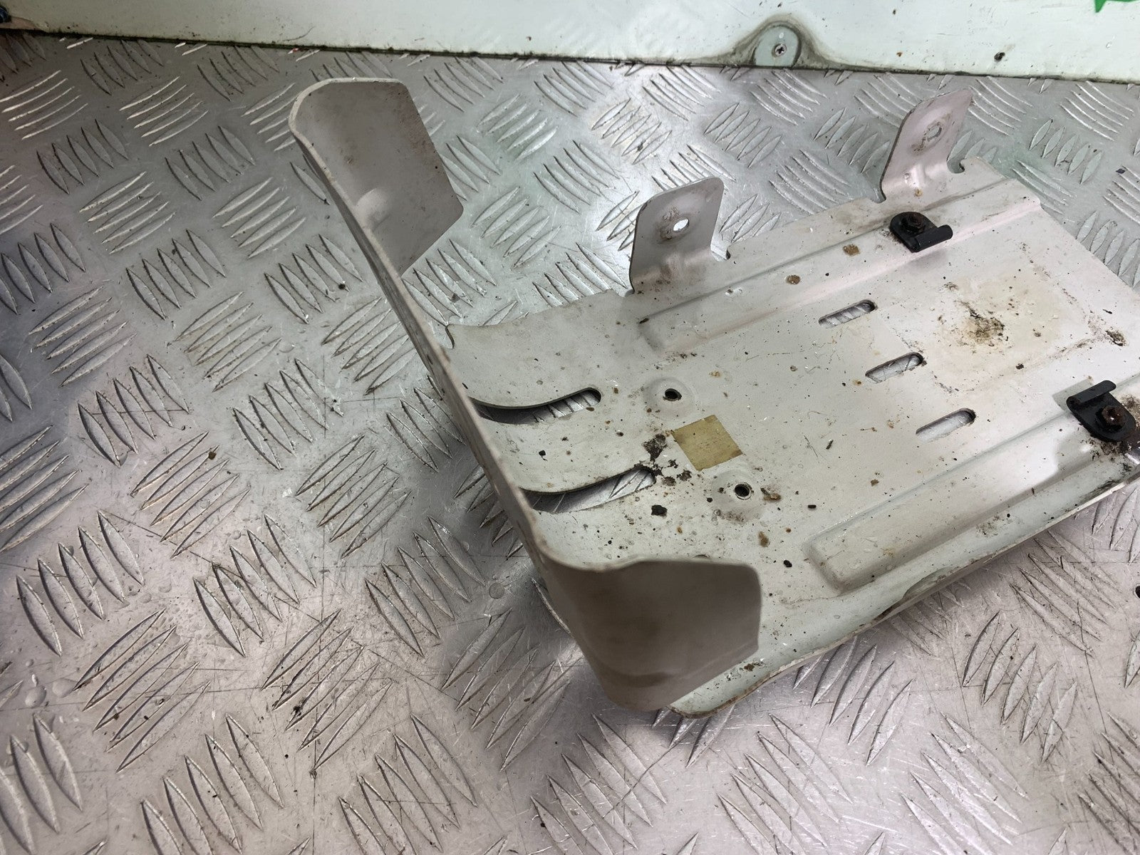 ROYAL ENFIELD HIMALAYAN 411 ENGINE GUARD BASH PLATE  YEAR 2018-2023 (CMB1279)