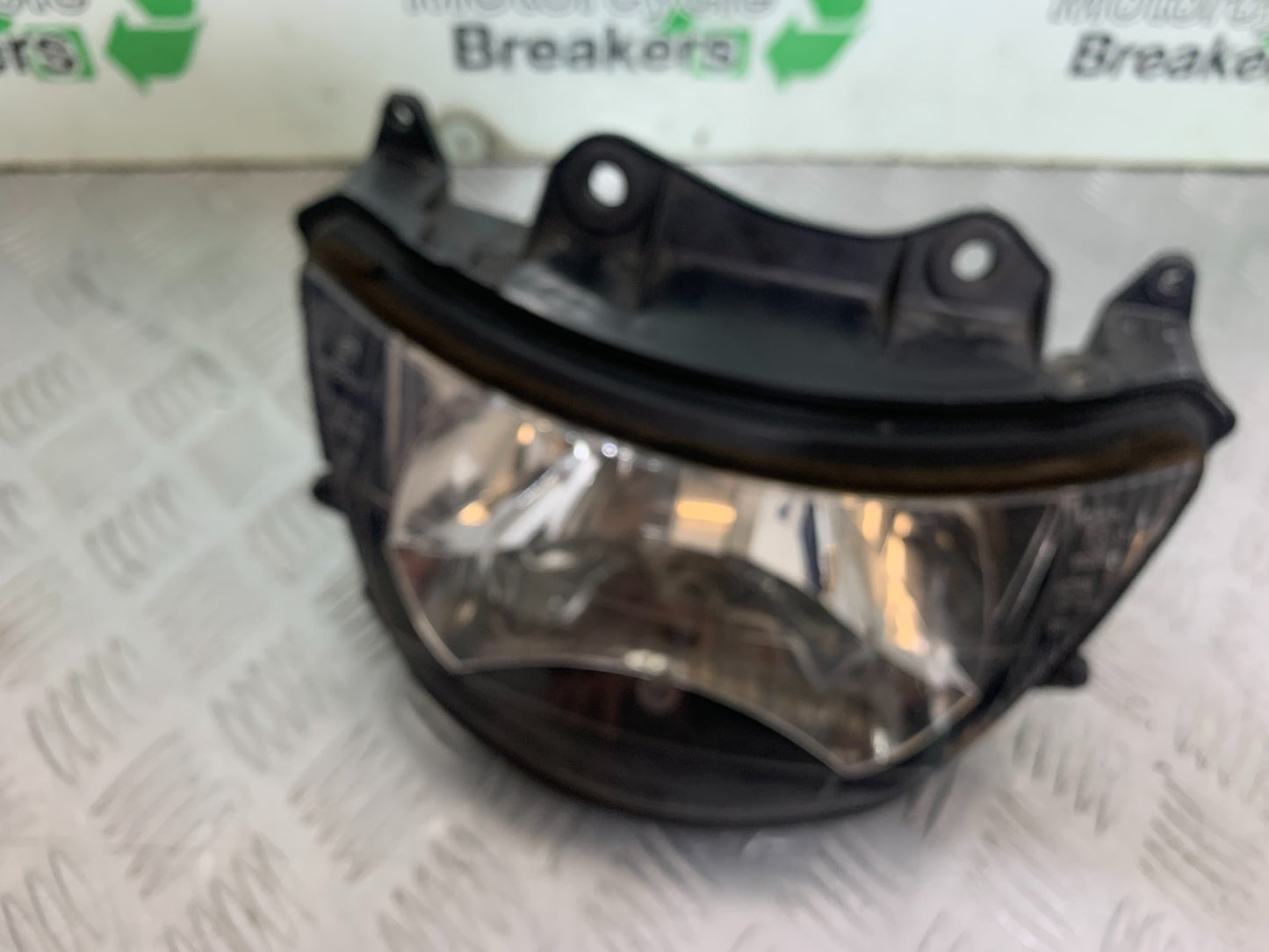 KAWASAKI ZX9R ZX9 R HEADLIGHT  YEAR 1998-1999 (CMB1329)
