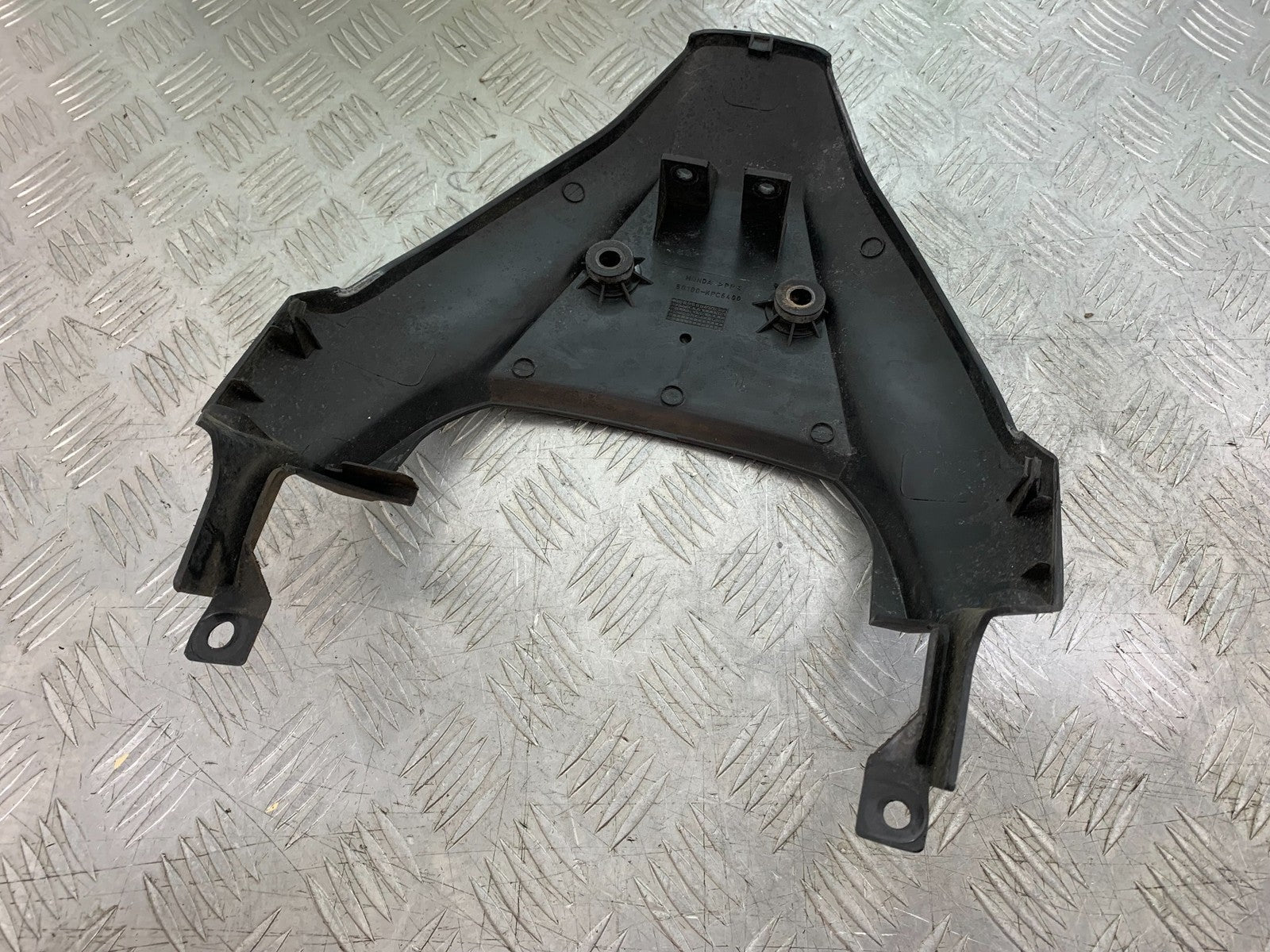 HONDA XL125 VARADERO TAIL PIECE   YEAR 2001-2006  (CMB1304)