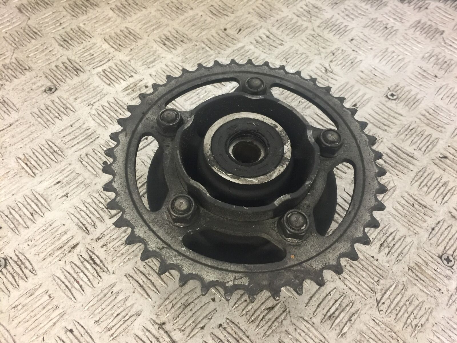 HONDA CB600 CB 600 F-8 HORNET SPROCKET CARRIER    2010 (STOCK 669)