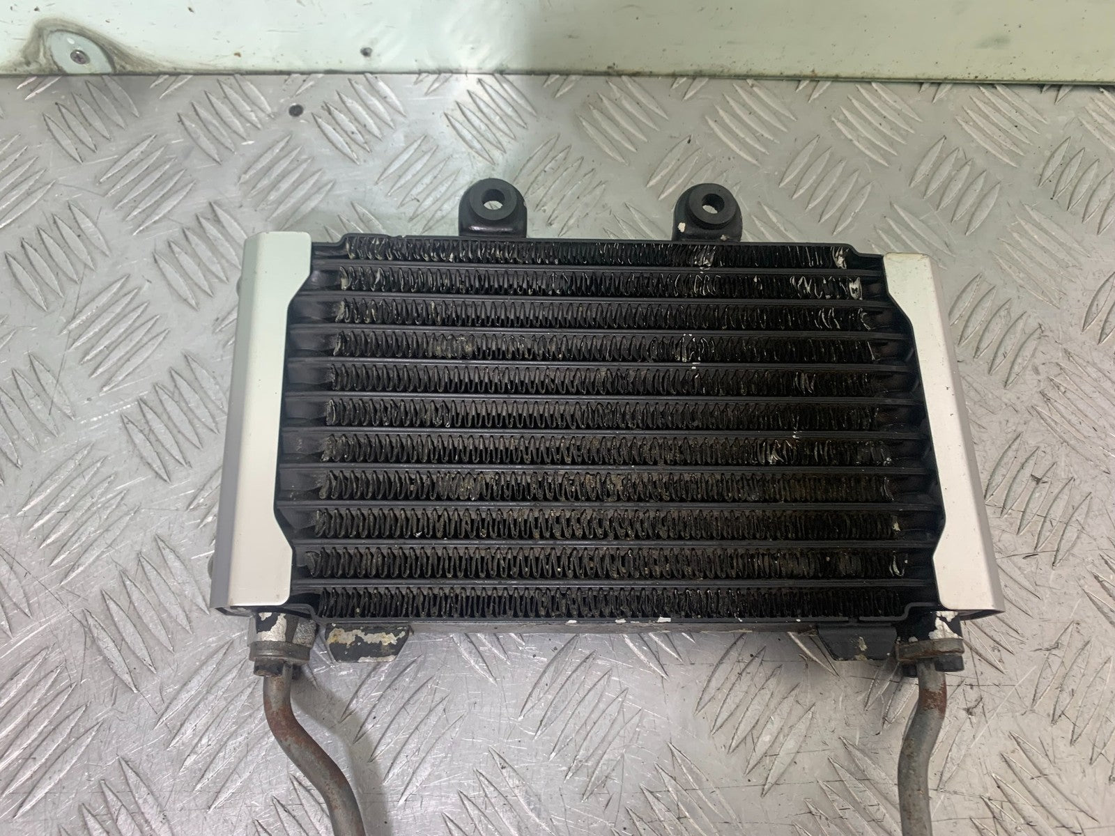 SUZUKI GSX750 INAZUMA OIL COOLER AND LINES YEAR 1998-2003 (CMB1308)