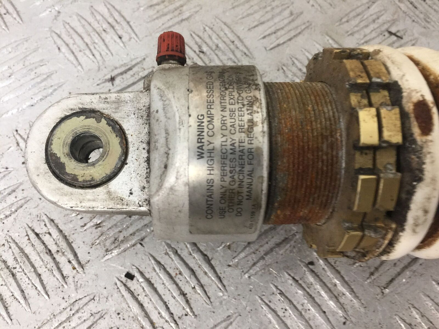 DUCATI MONSTER 600 REAR SHOCK  YEAR 1994-2001 (STOCK 850)