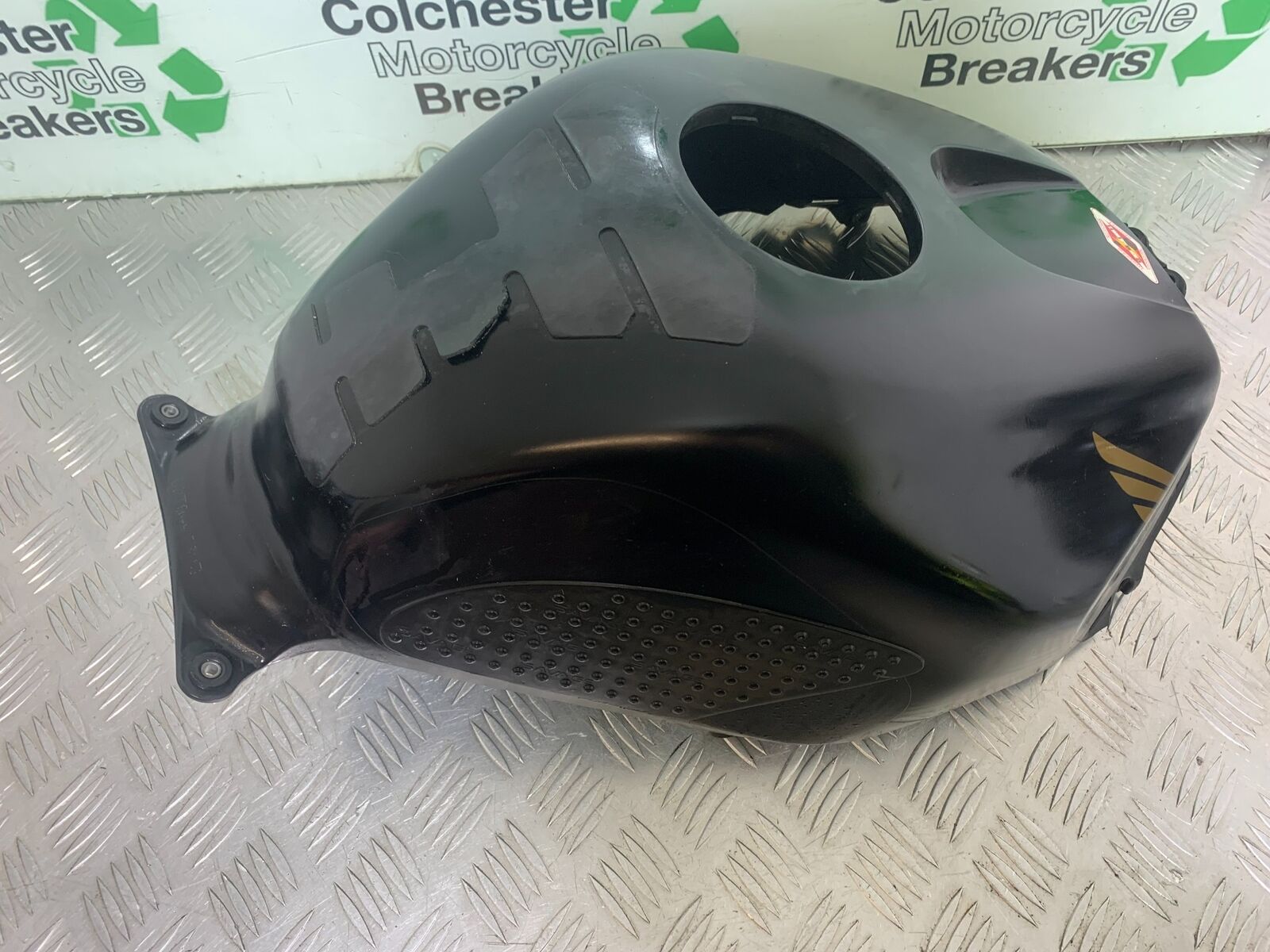 HONDA CBR600 CBR 600 RR PETROL TANK COVER  YEAR 2003-2004 CMB1086)