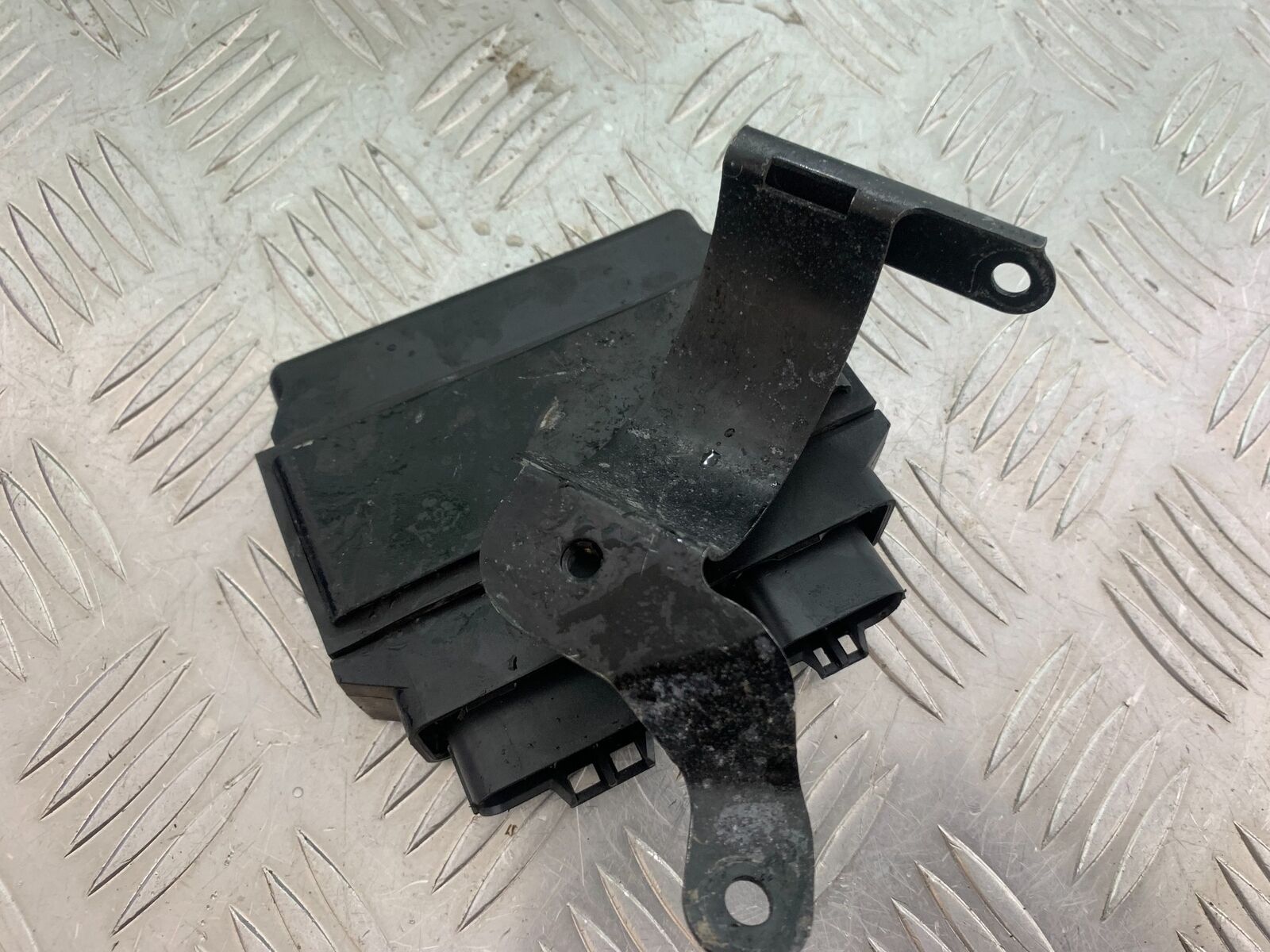SUZUKI INTRUDER VL800 C800 ECU YEAR 2012-16 (CMB1039)