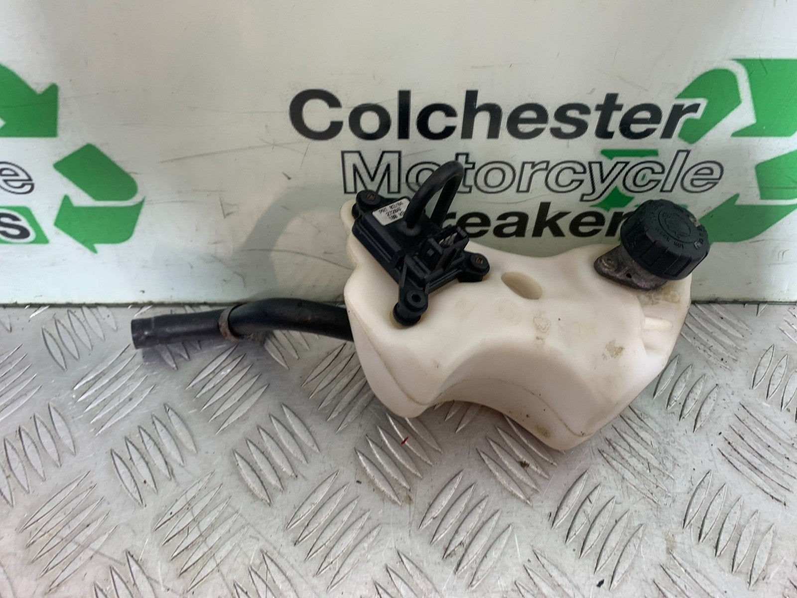 DUCATI 996 SPS 748 916 998 COOLANT BOTTLE  1999-2000 (CMB1209)