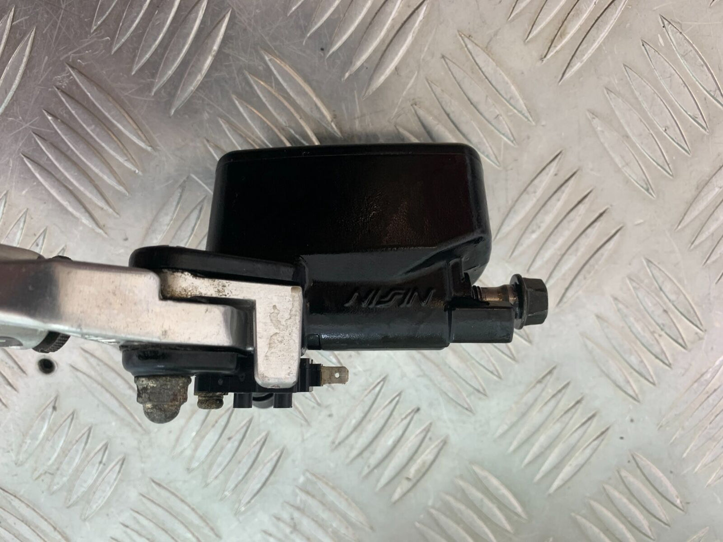 HONDA VFR800 VFR 800 V-TEC FRONT BRAKE MASTER CYLINDER   YEAR 2002 -09 (CMB1012)