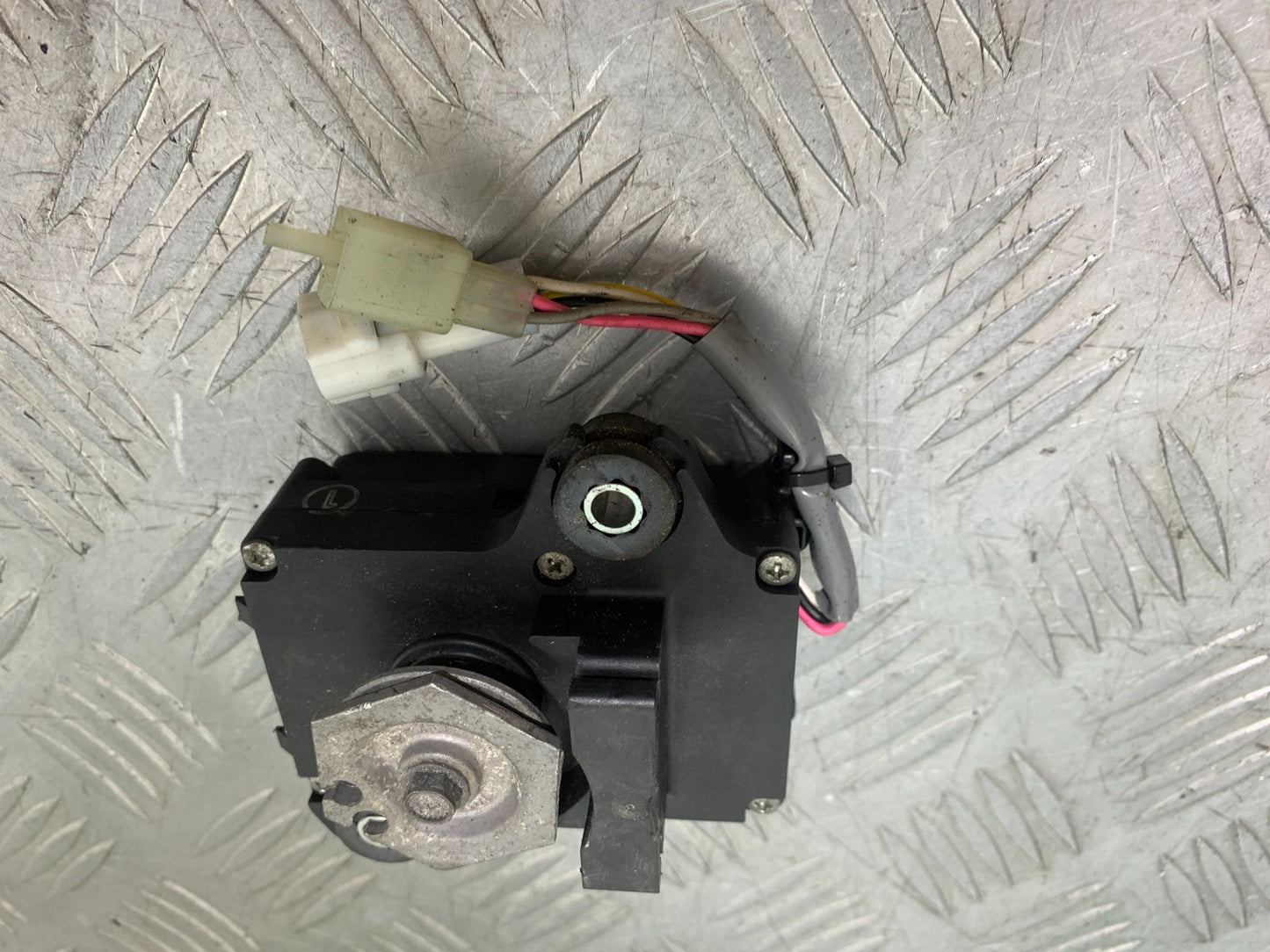 KAWASAKI ZX10R ZX10 R SERVO MOTOR   2008-2010 (CMB1301)