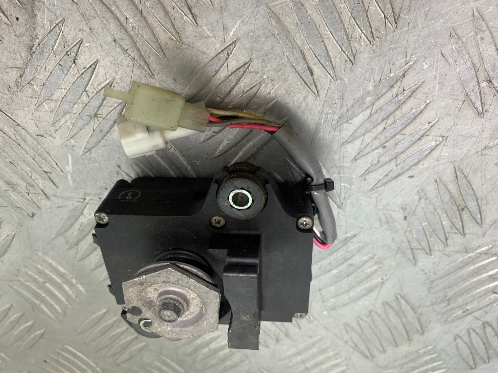 KAWASAKI ZX10R ZX10 R SERVO MOTOR   2008-2010 (CMB1301)