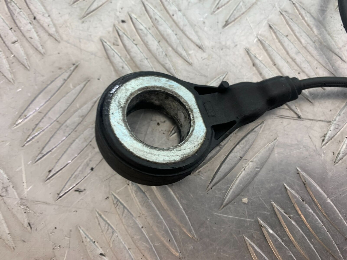 HARLEY DAVIDSON XL883 N IROD REAR ABS SENSOR YEAR 2020  (CMB1116)