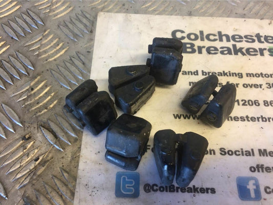 HONDA CBR600 F SPORT CUSH DRIVE RUBBERS  YEAR 2002
