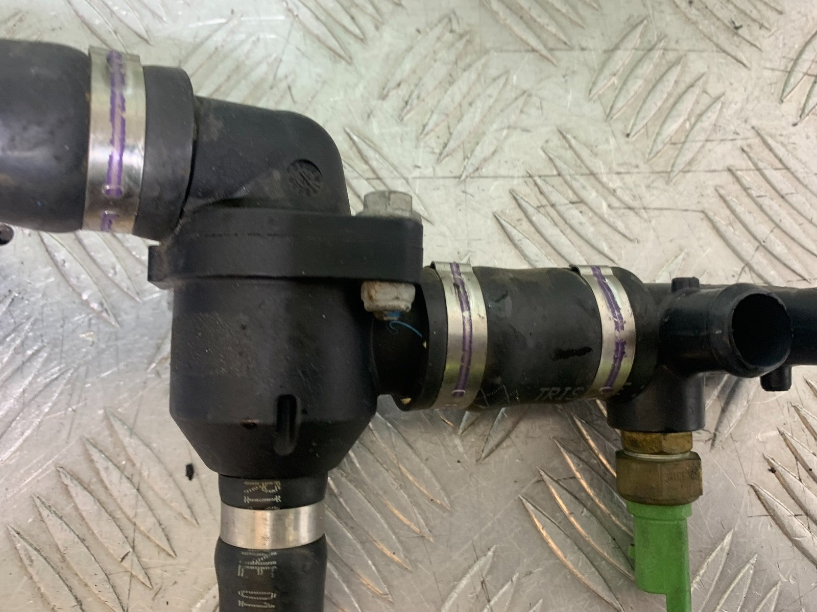 APRILIA RSV4 FACTORY THERMOSTAT  YEAR 2009-2012 (CMB1224)