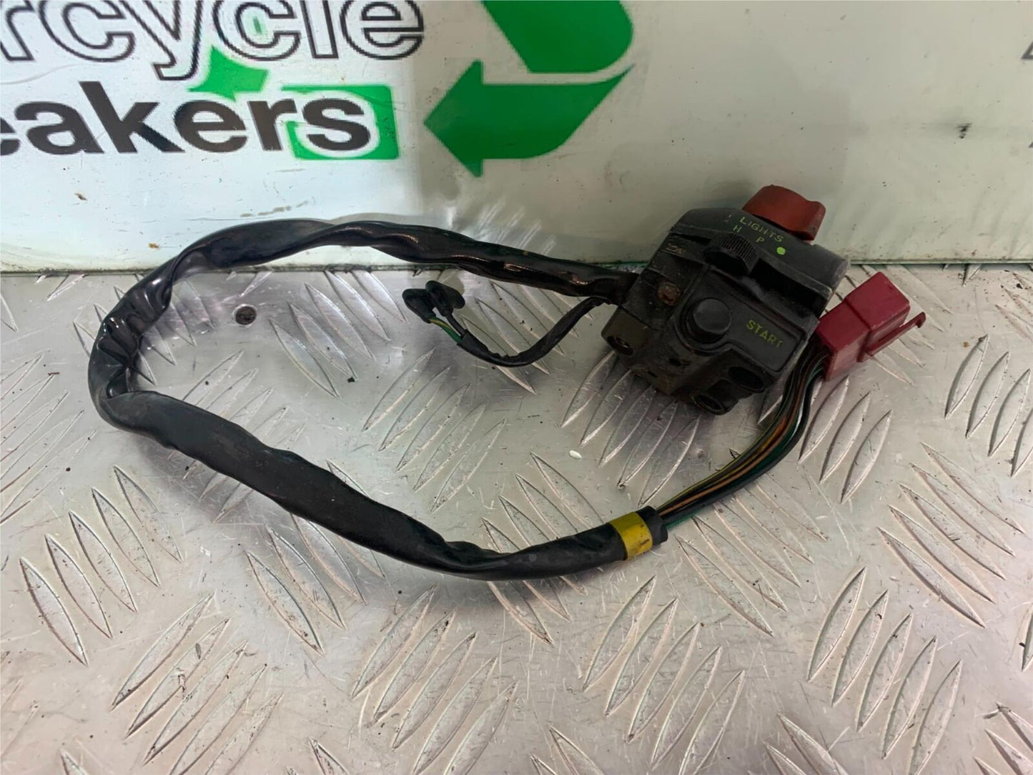 HONDA CX500 CX 500 RIGHT SWITCH GEAR  YEAR 1980 (CMB1131)