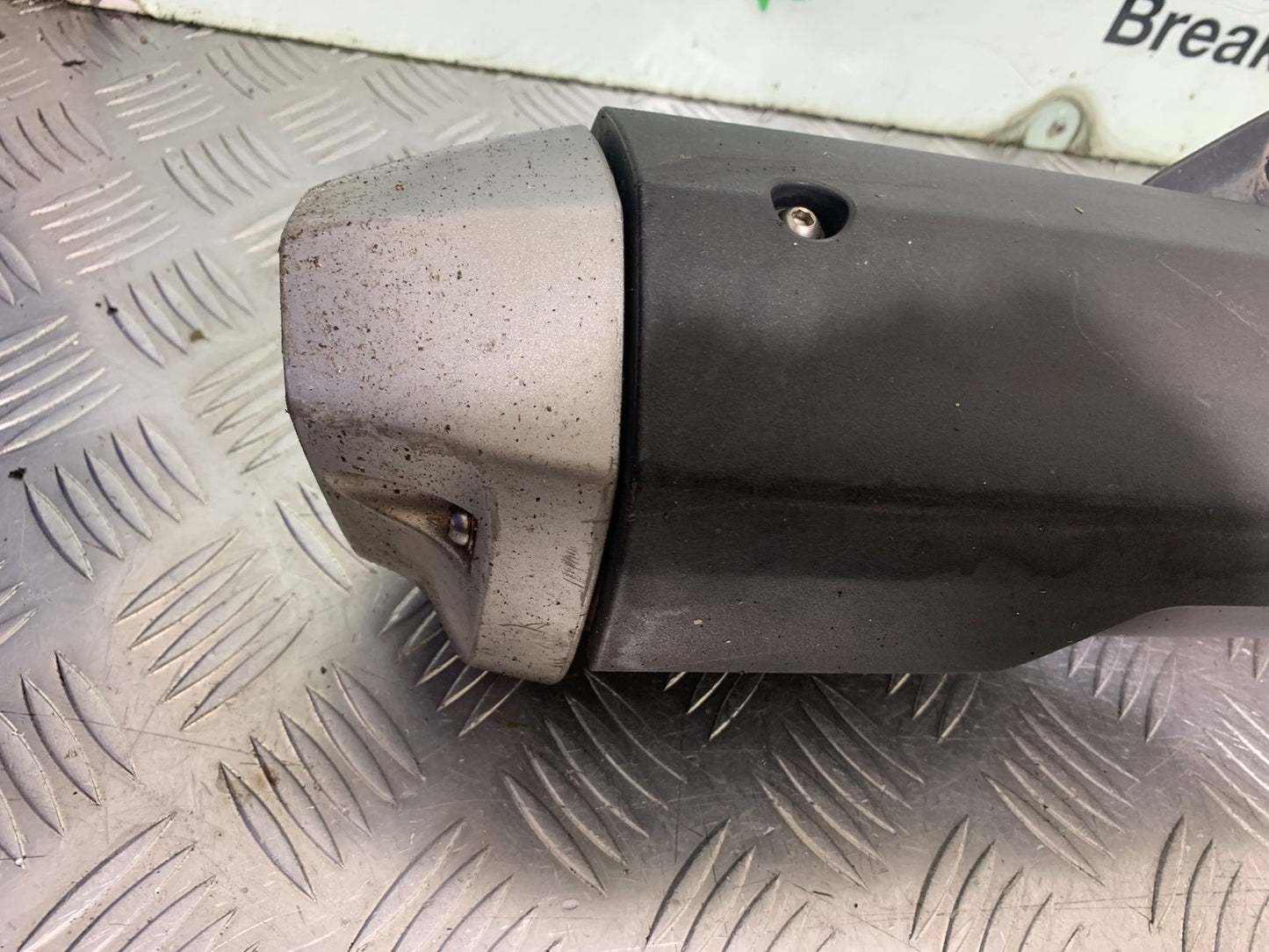 YAMAHA YZF-R125 YZF 125 EXHAUST  YEAR 2019-2022 (CMB1263)