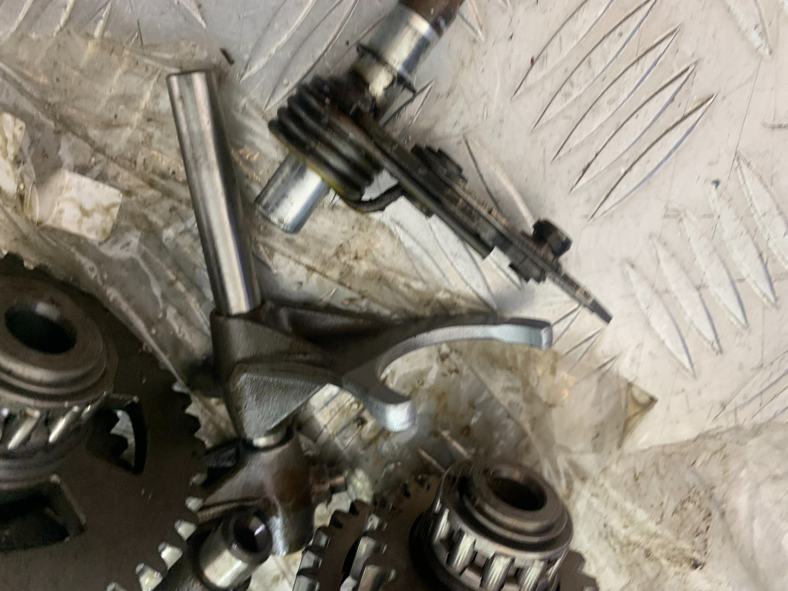 KAWASAKI VN1500 CLASSIC GEAR BOX   YEAR 1999 -2006 (CMB1166)